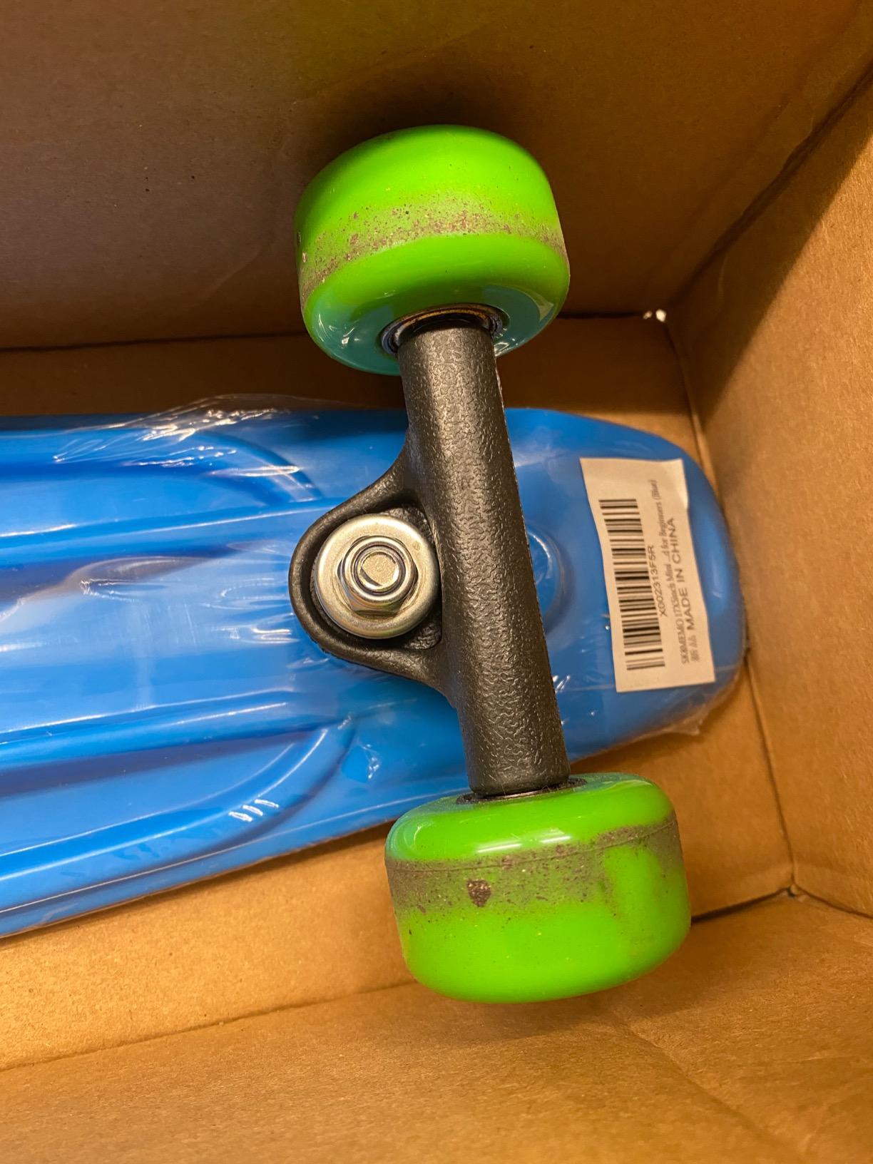 Mini Skateboard, Mini Cruiser Skateboard for Beginners customer photo 2