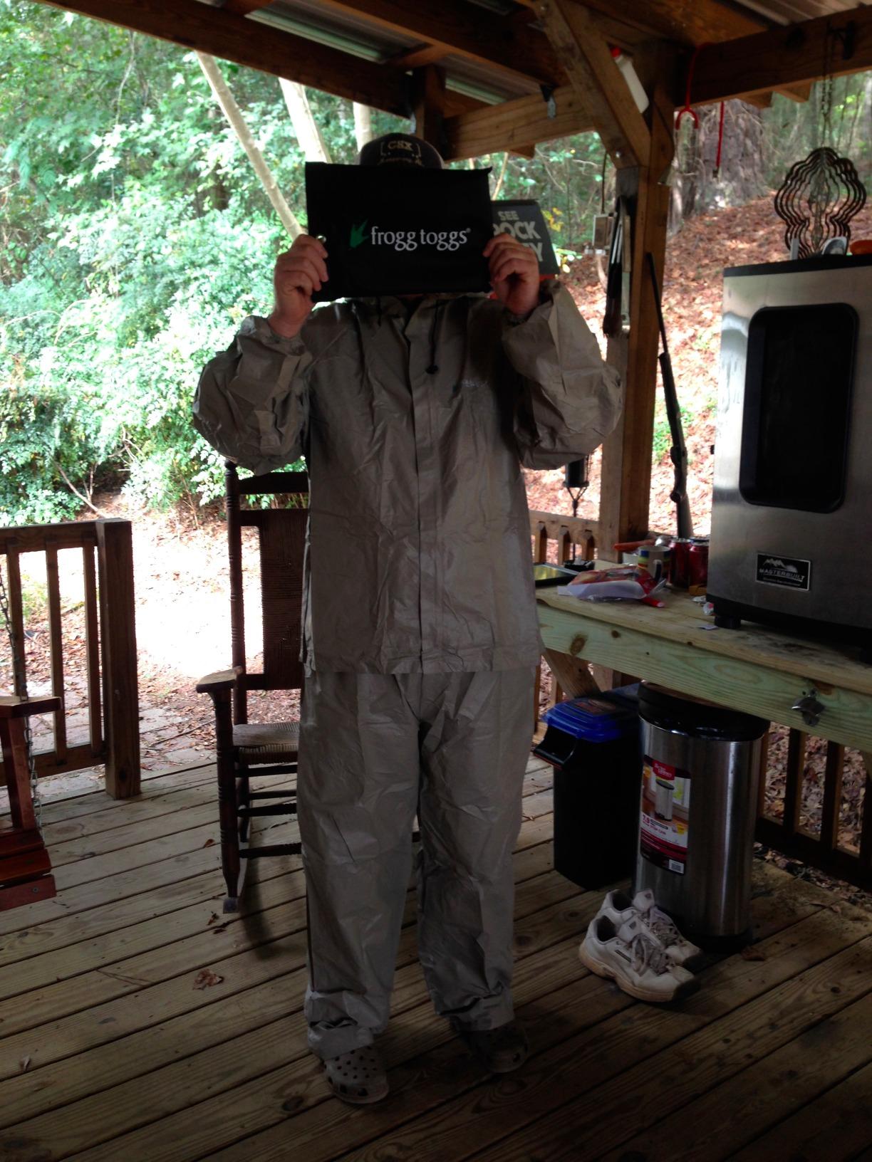 FROGG TOGGS Men’s Ultra-Lite2 Rain Suit, Waterproof Raincoat and Pant Set customer photo 2