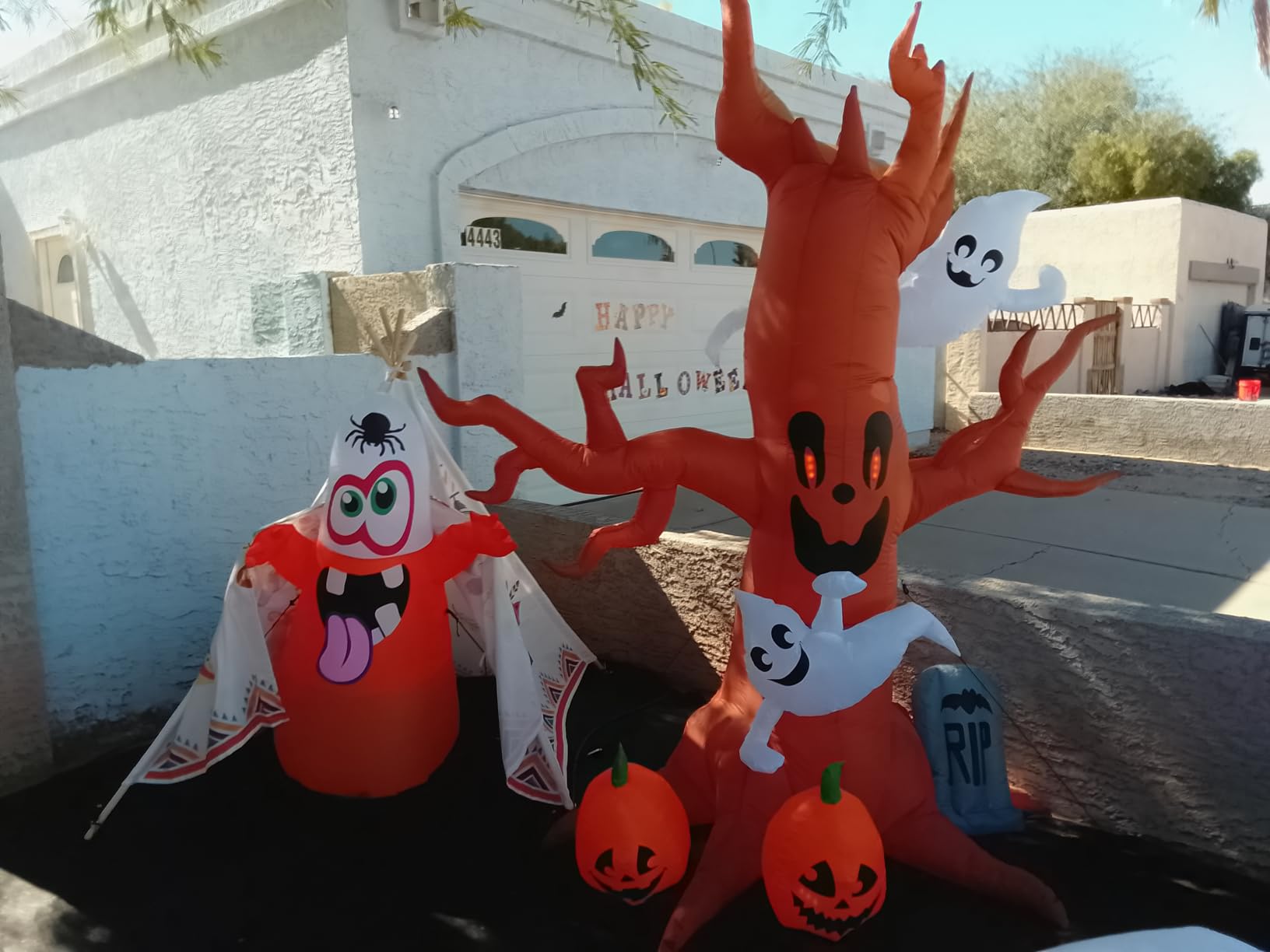 Joiedomi 8FT Halloween Inflatable Scary Tree with Ghost Decor,Blow Up Inflatables with Build-in LEDs Pumpkin and Tombstone customer photo 1