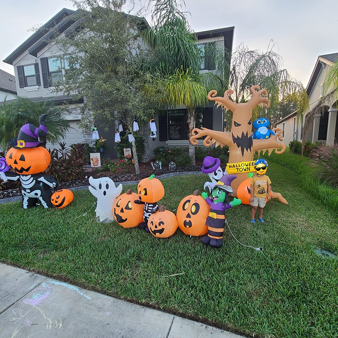 GOOSH 8 FT Halloween Inflatables Dead Tree Outdoor Decorations with Owl Ghosts and Pumpkins, Blow Up Yard Decorations with Built-in LED Lights for Outdoor Party Garden Lawn Decor customer photo 1