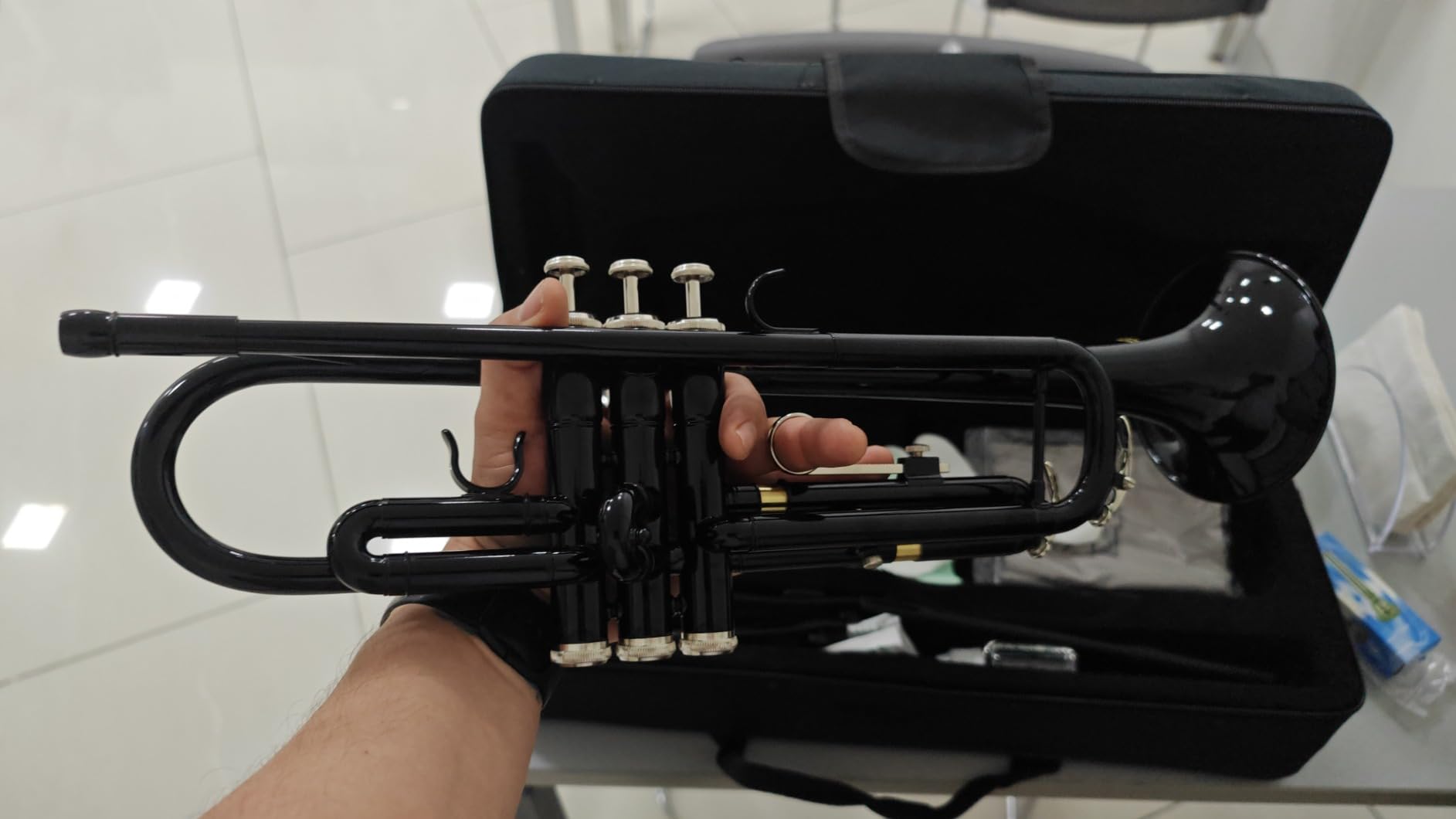 EASTROCK Bb Trumpet Standard Trumpet Set with Carrying Case,Gloves, 7C Mouthpiece and Cleaning Kit (Gold) customer photo 1