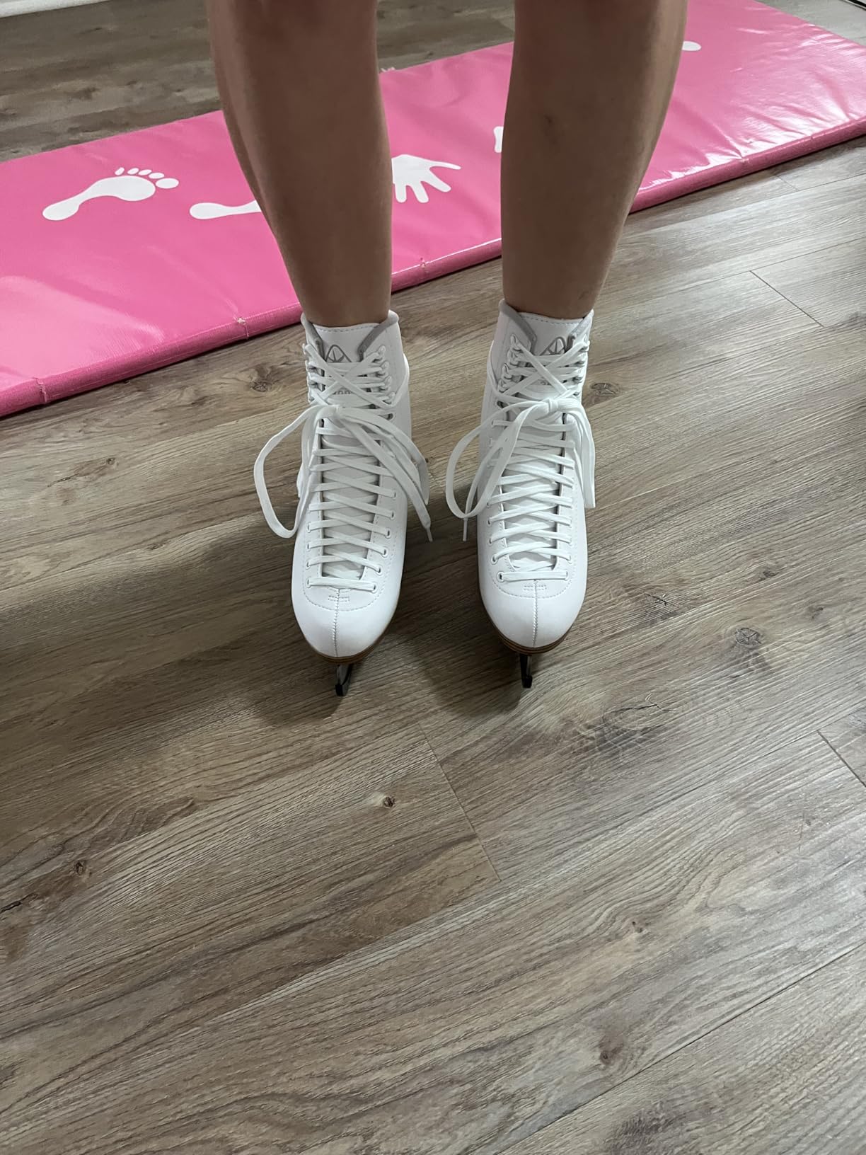 Jackson Classic 200 Womens/Girls Figure Ice Skates customer photo 1