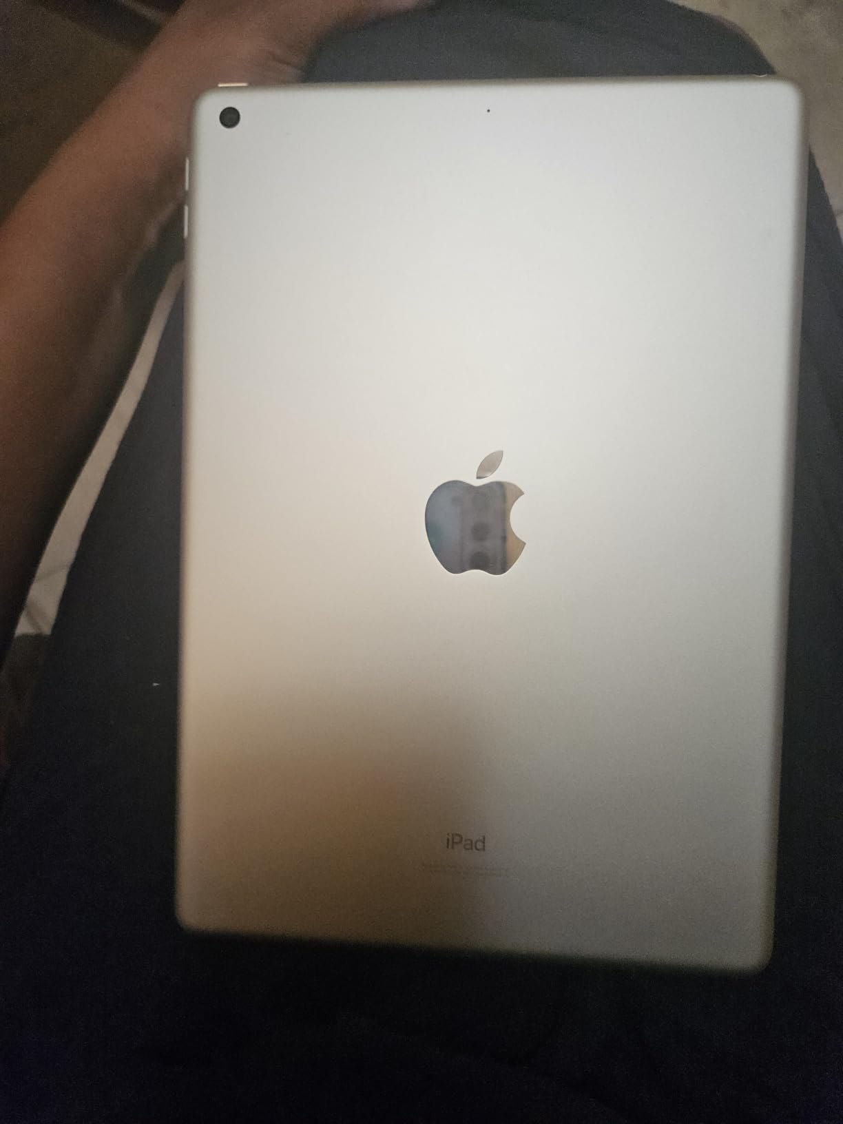 Apple iPad, 10.2-Inch, Wi-Fi, 32GB, Space Gray (Renewed) customer photo 1
