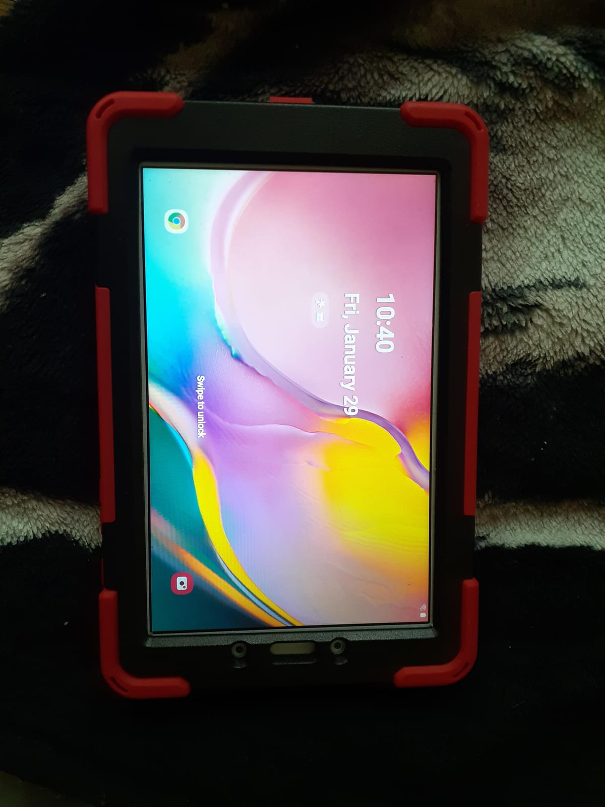 Samsung Galaxy Tab A 8.0-Inch 32GB Wi-Fi Tablet (Silver, 2019) (Renewed) customer photo 1