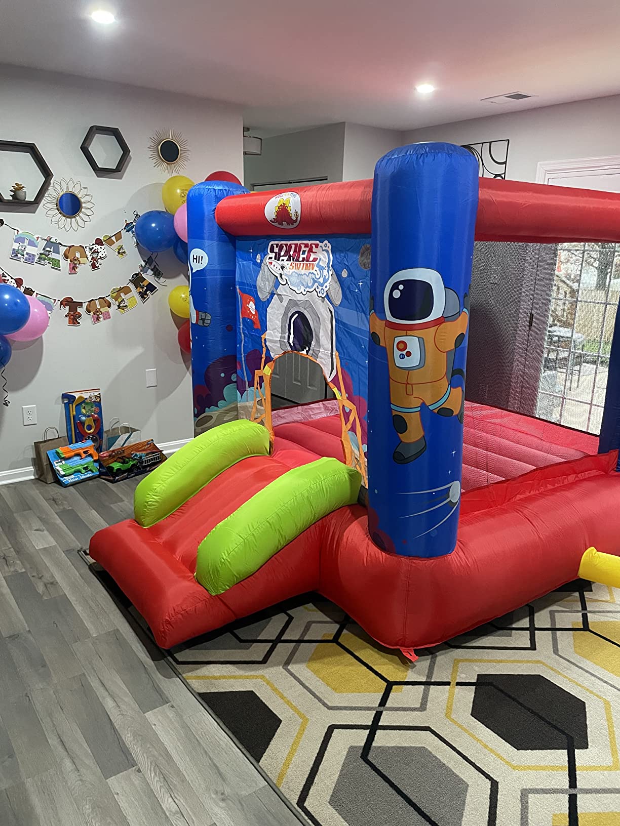WELLFUNTIME Inflatable Bounce House, Bouncy Castle Slide with Blower customer photo 1
