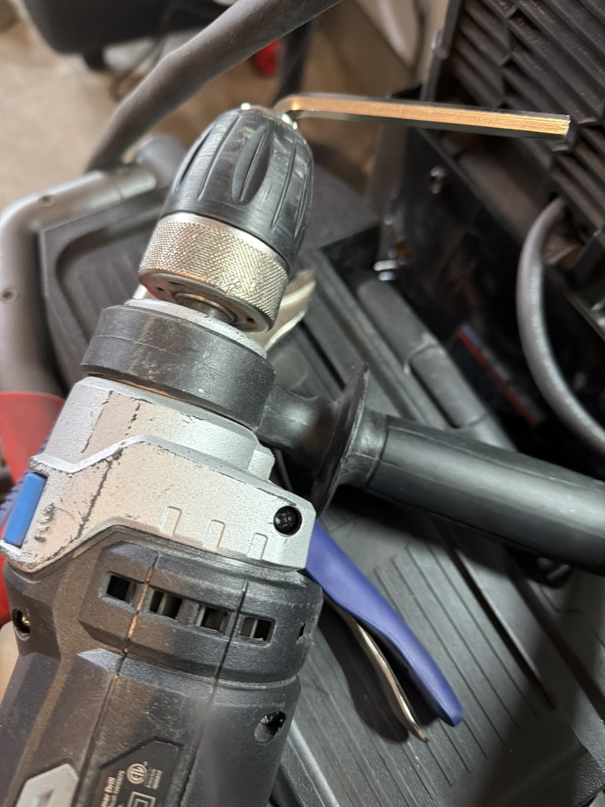 Hammerhead 7.5-Amp 1/2 Inch Variable Speed Hammer Drill with 6pcs Bit - HAHD075 customer photo 1