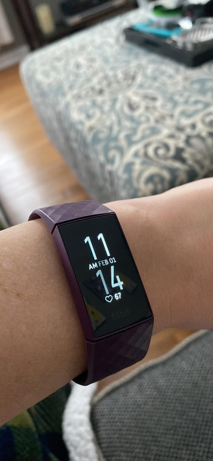 Fitbit Charge 4 Fitness and Activity Tracker with Built-in GPS, Heart Rate, Sleep & Swim Tracking, Rosewood/Rosewood, One Size (S &L Bands Included) customer photo 1