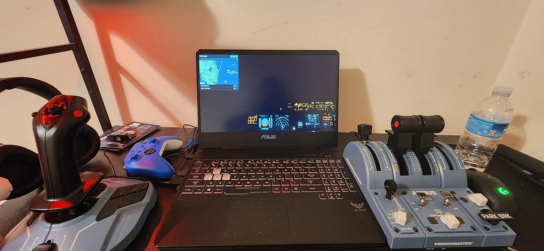 Thrustmaster TCA Sidestick Airbus Edition Flight Sim Joystick - PC customer photo 2