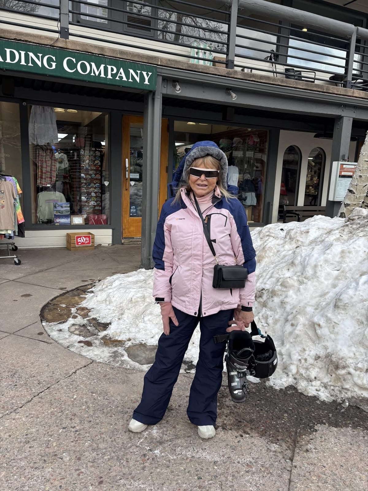 GEMYSE Women's Waterproof Ski Jacket Warm Winter Coat with Detachable Hood customer photo 1