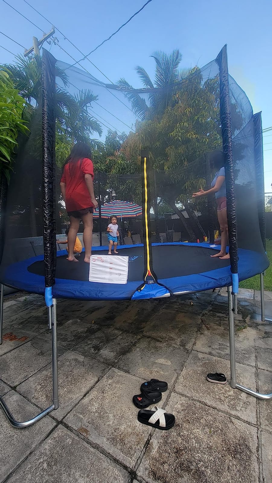 SereneLife Trampoline Outdoor 10FT 12FT 14FT with Enclosure Net, Ladder and Anti-Rust Coating - ASTM Approved Recreational Trampolines - Heavy Duty Yard Trampolines for Kids and Adults customer photo 2
