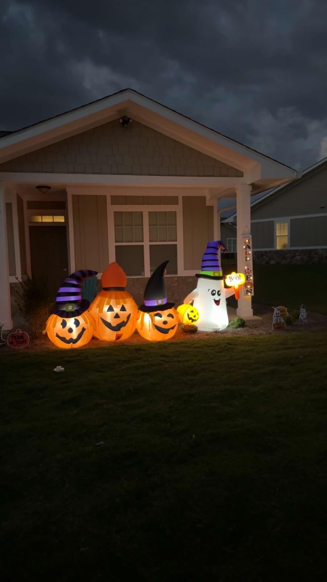 GOOSH 6 FT Halloween Inflatables Outdoor Pumpkin Combo with Wizard hat Blow Up Yard Decoration with LED Lights Built-in for Holiday Party Yard Garden customer photo 1