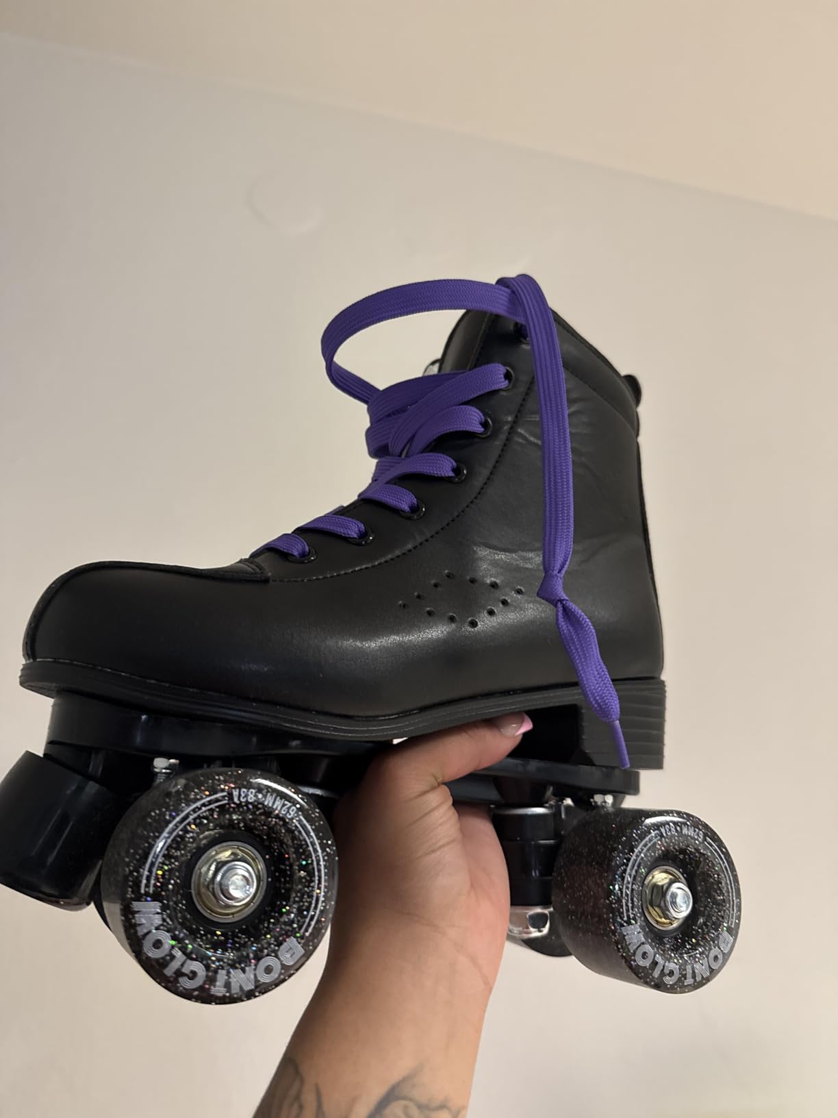 XUDREZ Roller Skate Shoes for Women Men PU Leather High-top Double-Row Roller Skates for Beginner, Professional Indoor Outdoor Roller Skates with Shoes Bag customer photo 2