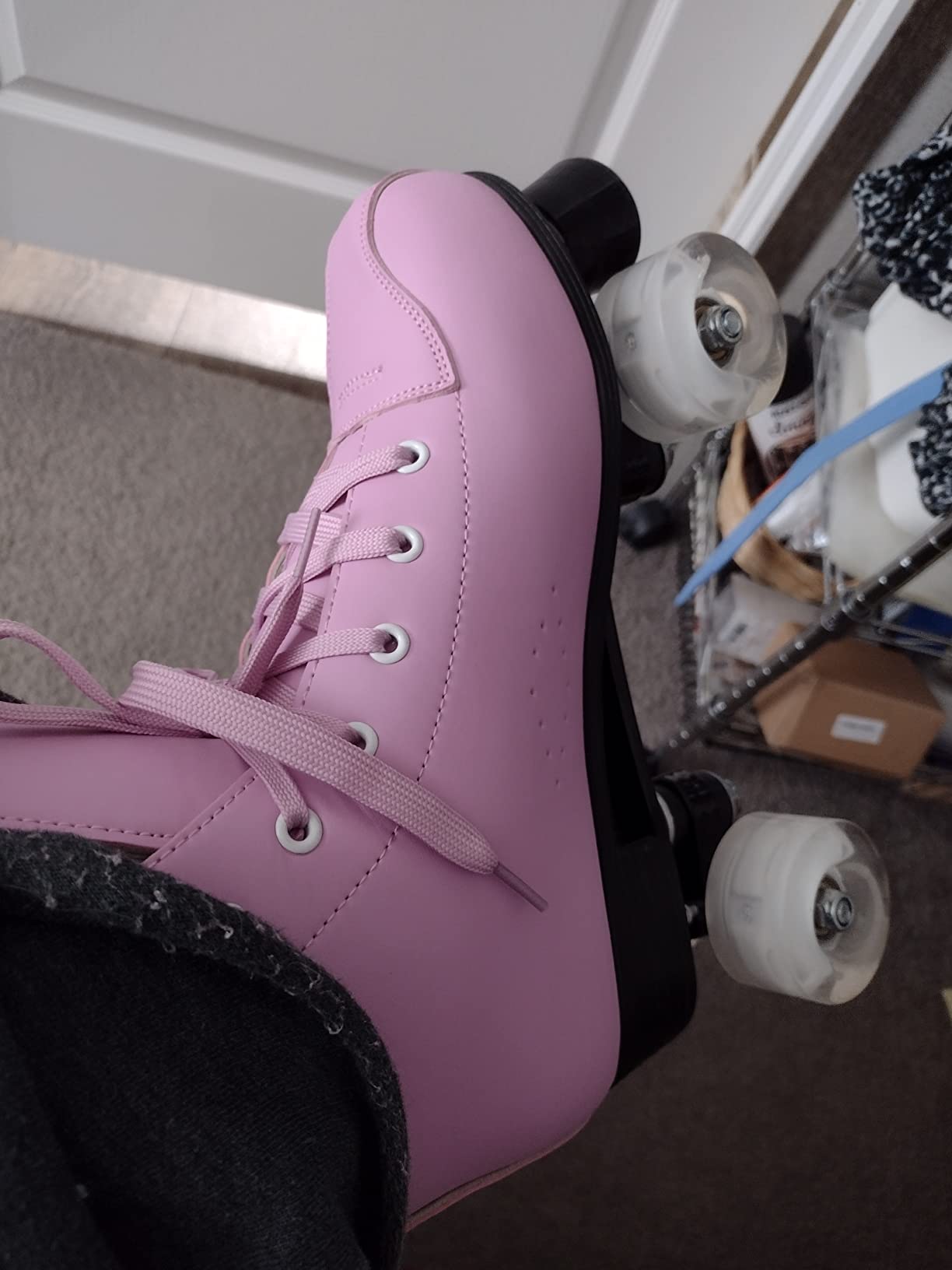 YYW Roller Skates for Women Men, High Top PU Leather Classic Double-Row Roller Skates, Indoor Outdoor Roller Skates for Beginner a Shoes Bag customer photo 2