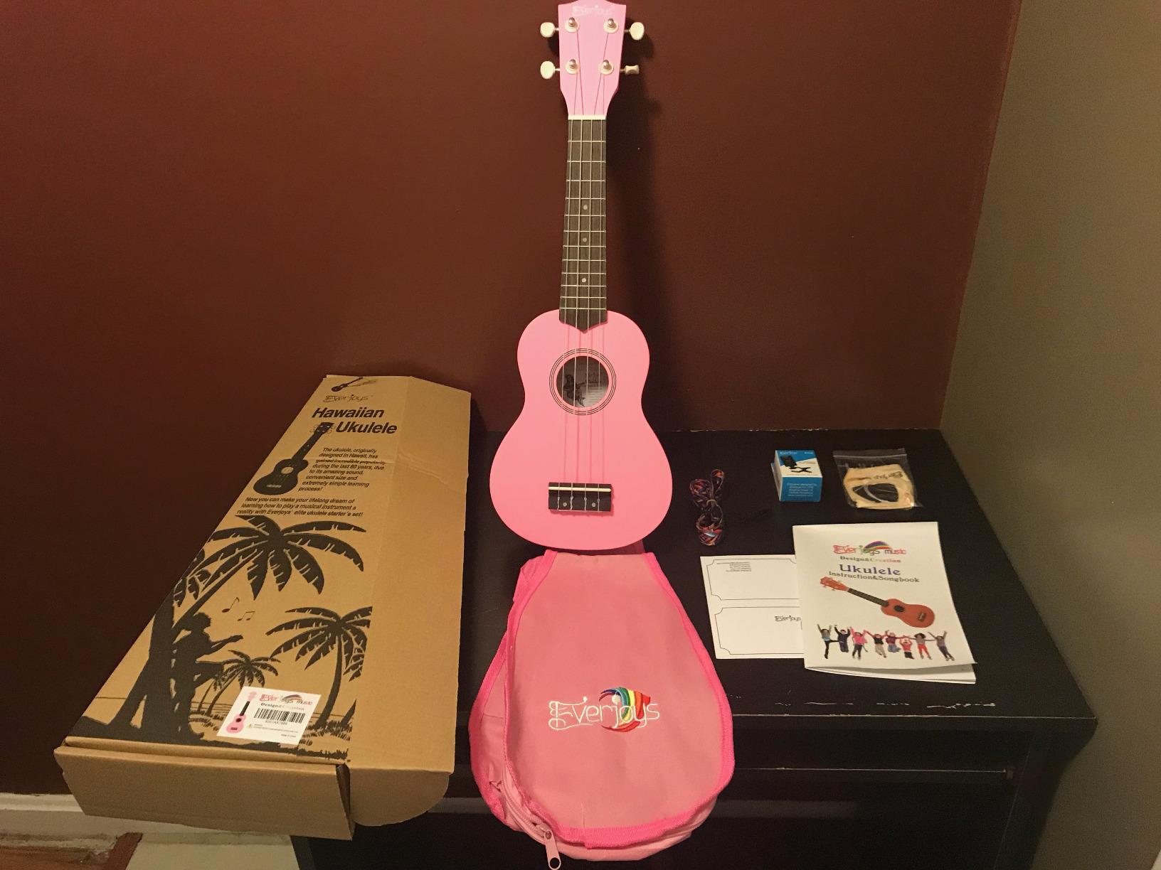 Everjoys Concert Ukulele 23 inch Mahogany Ukelele Beginner Kit w/Free Online Lesson Case Strap Tuner Picks, Fast to Learn customer photo 1