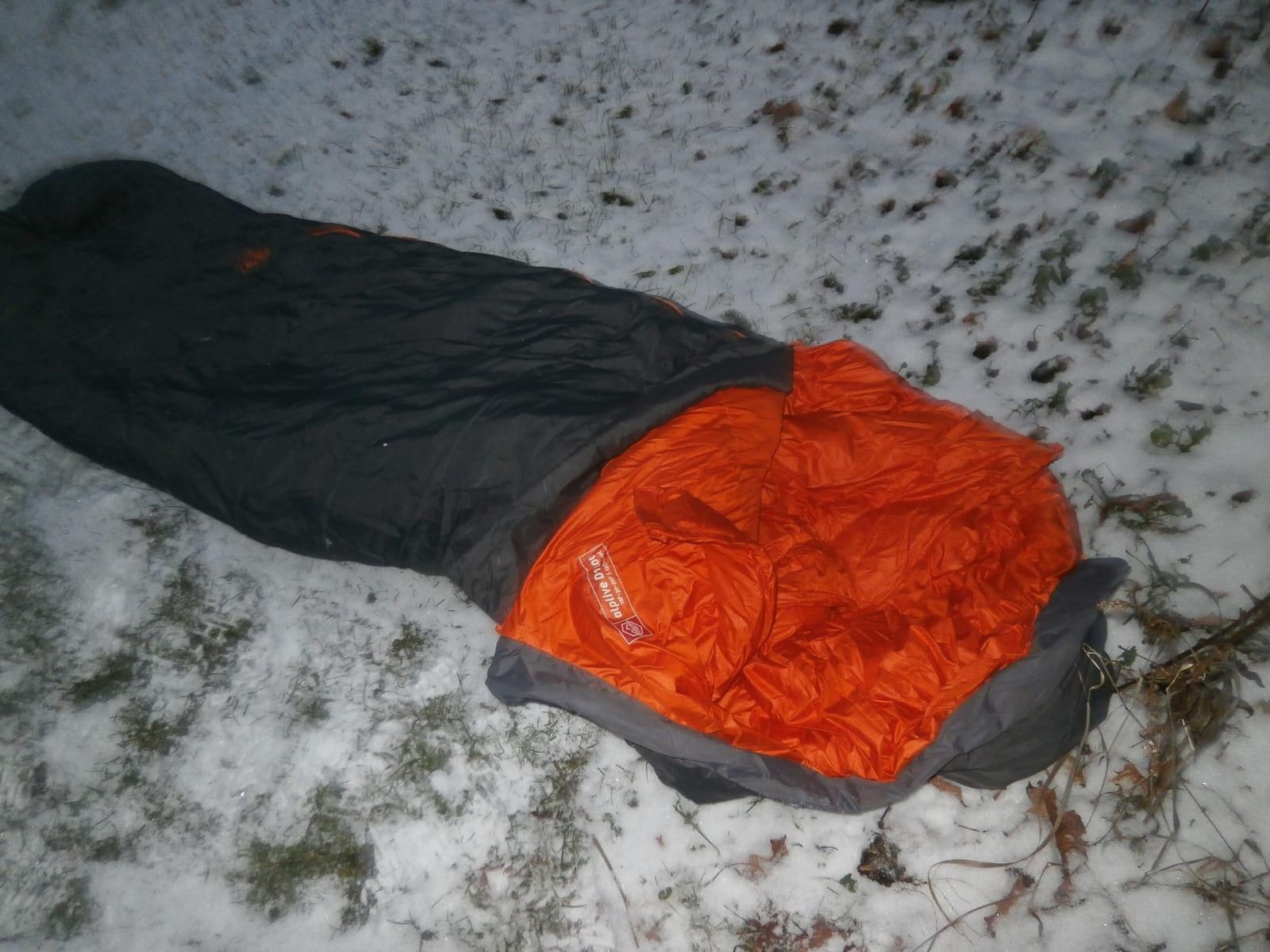 ZOOOBELIVES 10 Degree Down Sleeping Bag for Adults, 4-Season Cold-Weather Mummy Bag, Roomy Fit, 550+ Fill Power Warmth, Lightweight & Compressible for Car Camping, Backpacking & Hunting - AlpliveD1500 customer photo 2