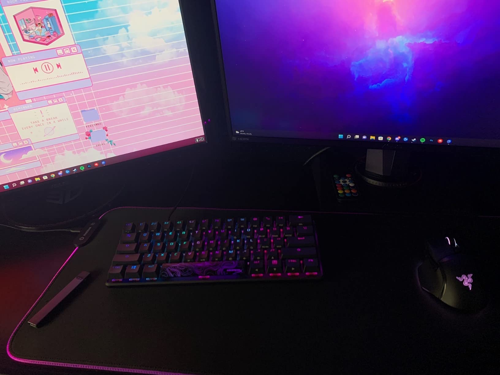 HyperX Alloy Origins 60 - Mechanical Gaming Keyboard, Ultra Compact 60% Form Factor, Double Shot PBT Keycaps, RGB LED Backlit, NGENUITY Software Compatible - Linear HyperX Red Switch,Black customer photo 2