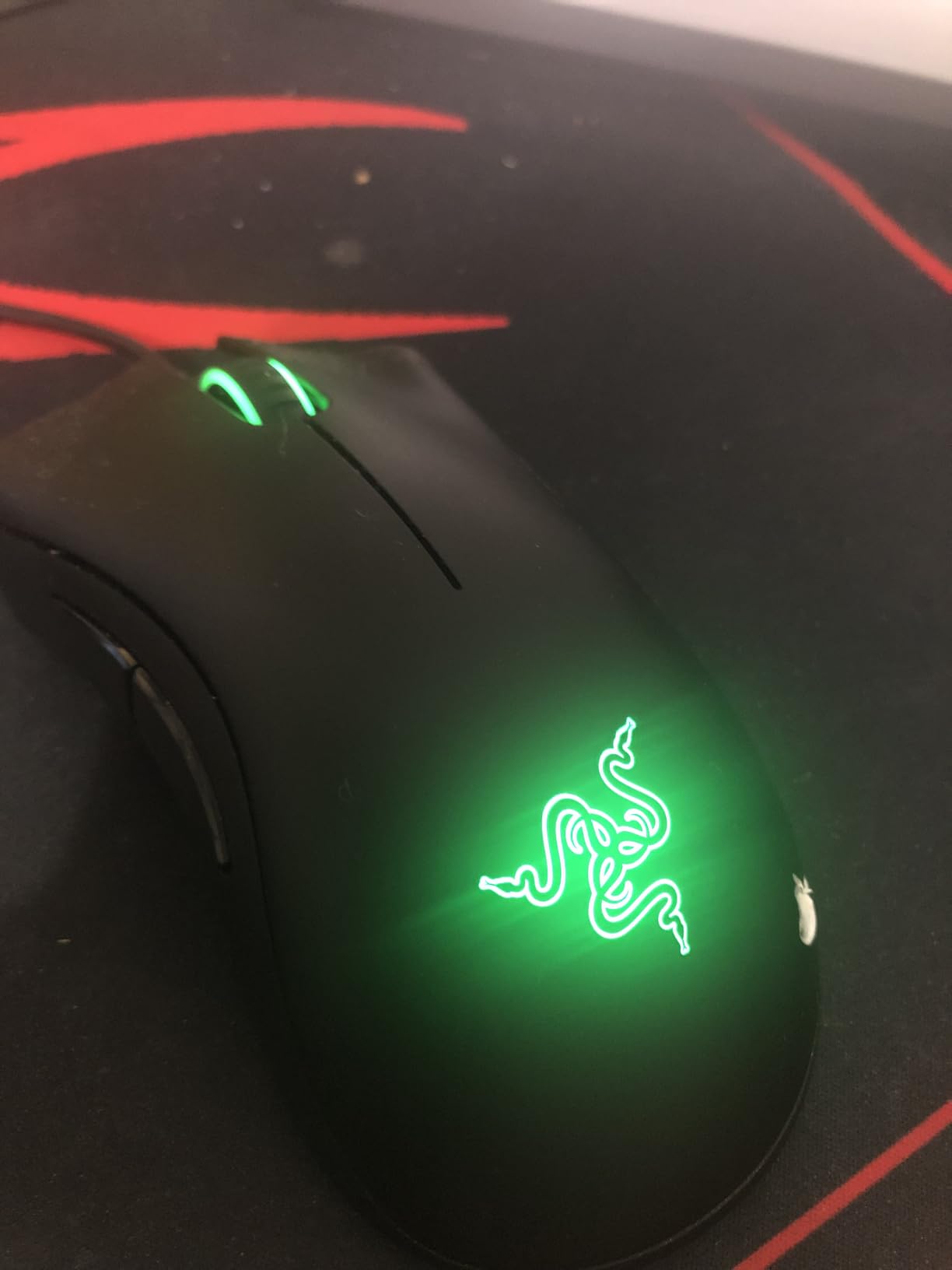 Razer DeathAdder Essential Ergonomic Wired Gaming Mouse, Black customer photo 2