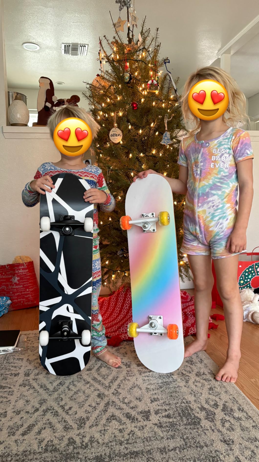 Skateboard,31 x 8 Inch Complete Skateboard, 8-Layer Maple Wood Deck Double Kick Standard Skateboards for Kids, Teens, Adult, Beginner customer photo 2