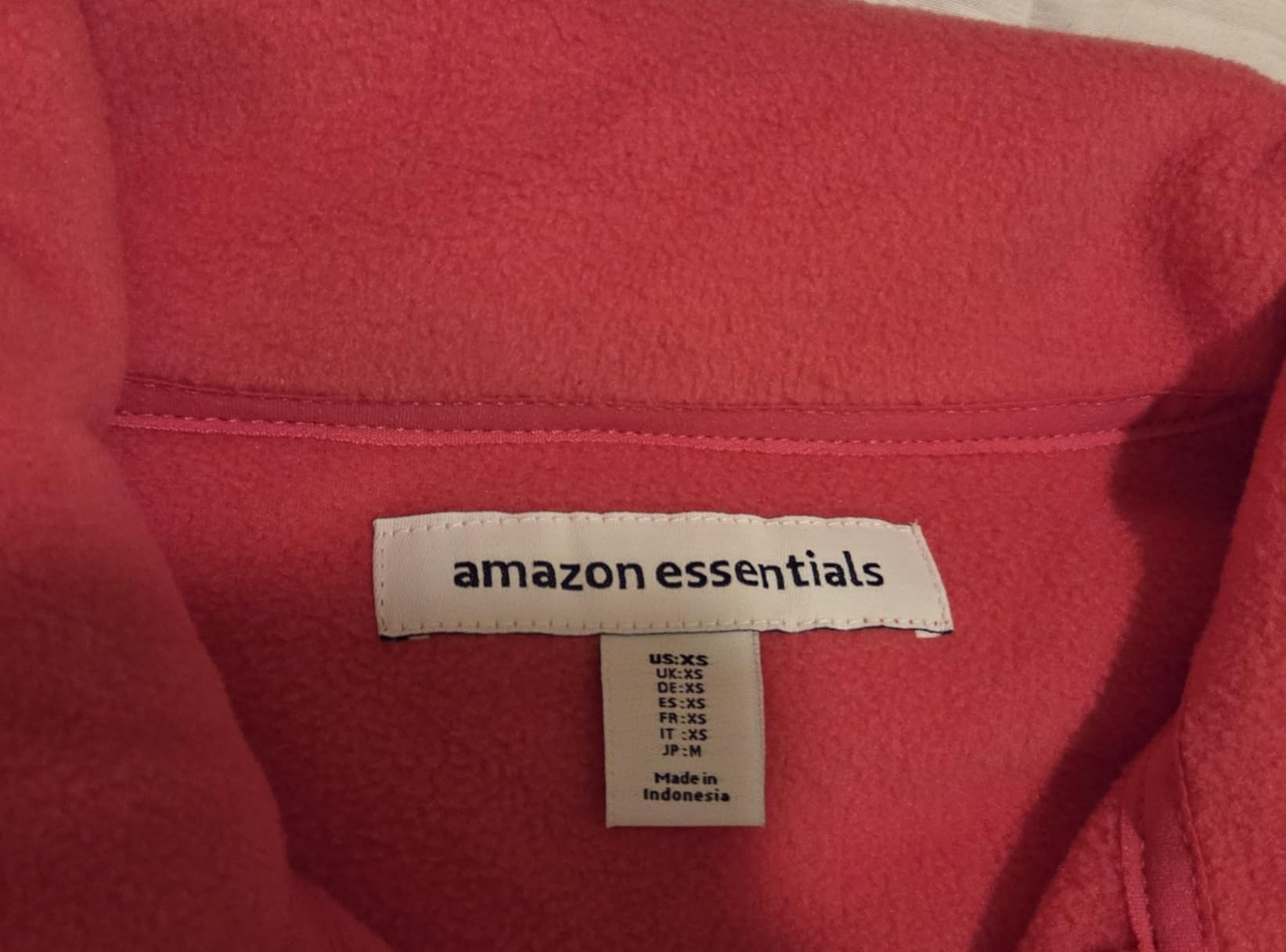 Amazon Essentials Women's Classic-Fit Full-Zip Polar Soft Fleece Jacket, Outerwear Coat with Cuffs (Available in Plus Size) customer photo 2