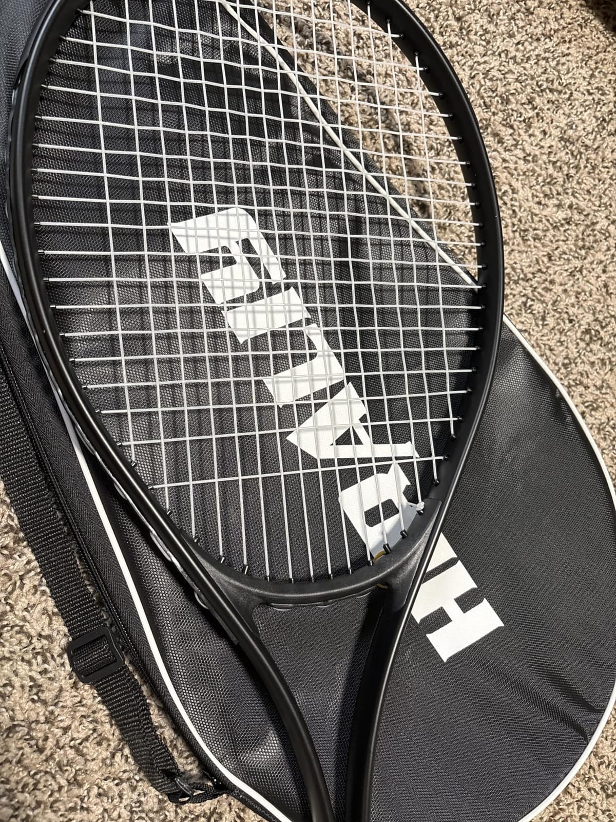 HIRALIY 27-Inch Tennis Racket for Adults with Ball and Carry Bag customer photo 1