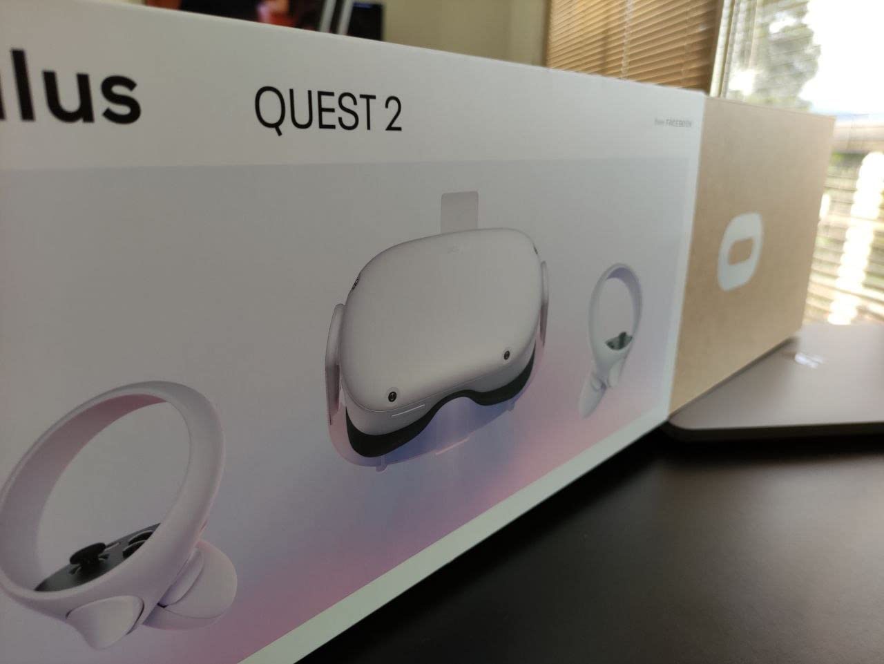 Meta Quest 2 — Advanced All-In-One Virtual Reality Headset — 128 GB customer photo 1