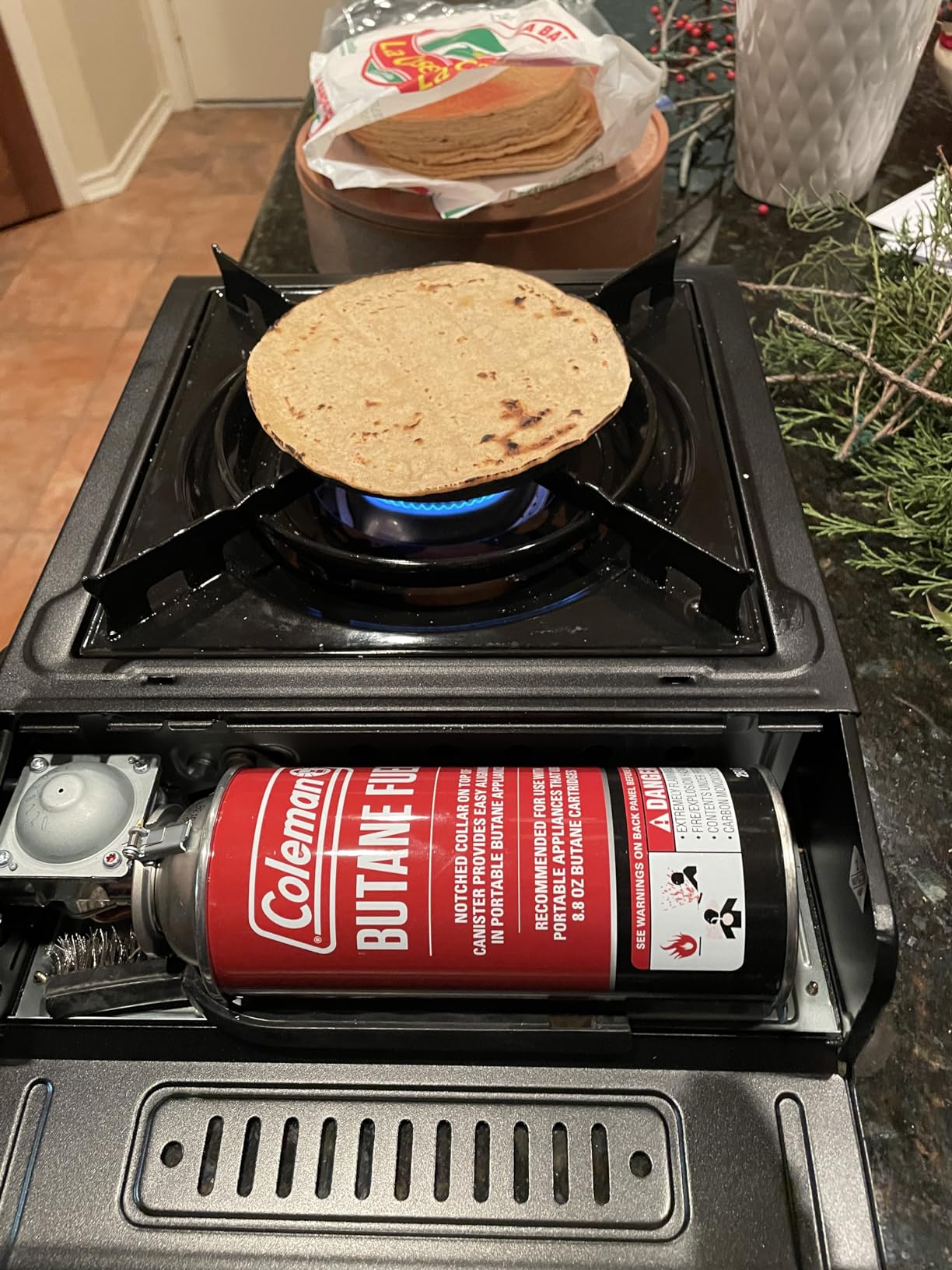 Coleman Classic 1-Burner Butane Stove, Portable Camping Cooktop with Carry Case & InstaStart Ignition, Adjustable Burner with 7650 BTUs of Power for Camping, Grilling, Tailgating, & More customer photo 2