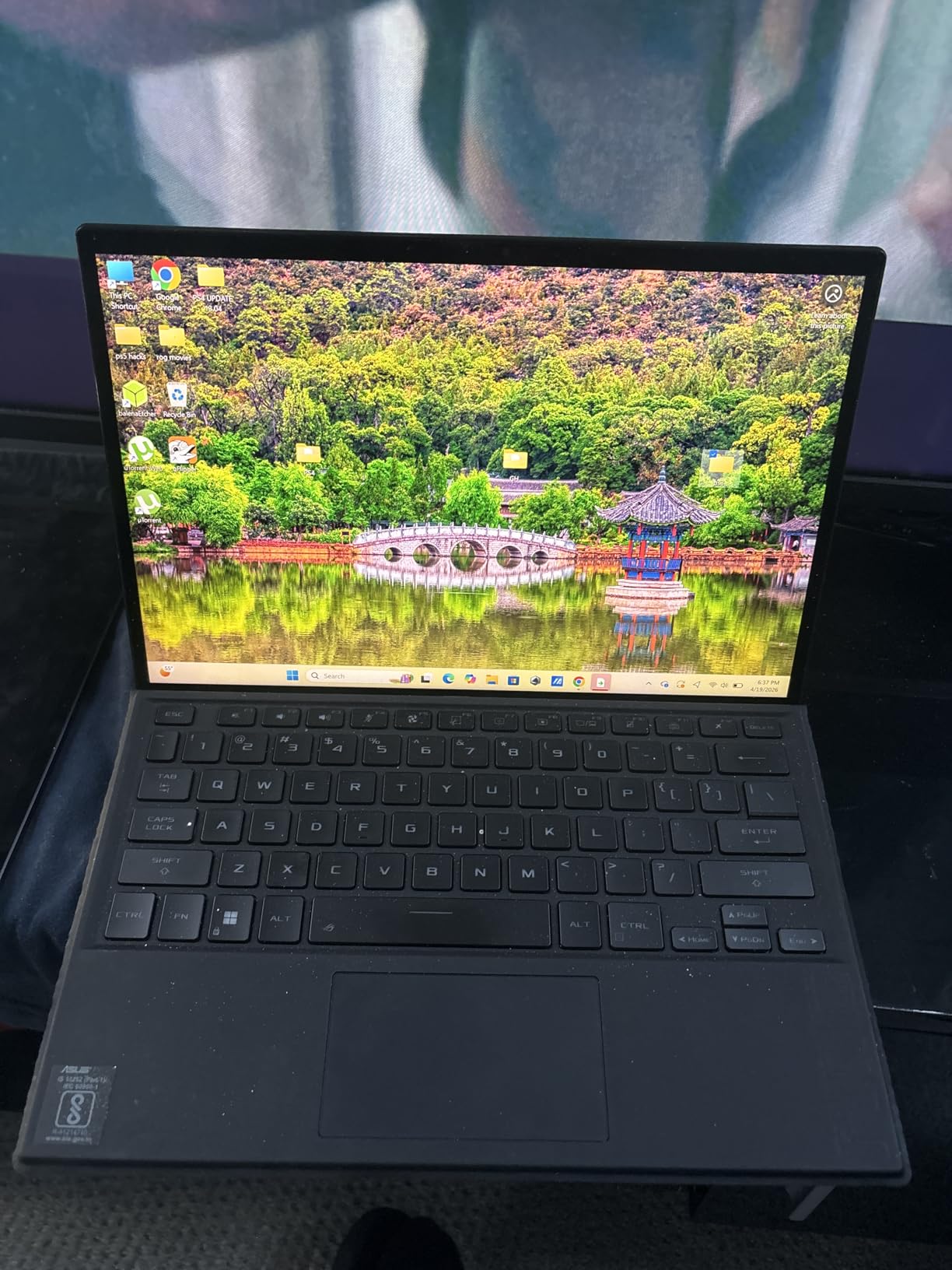 ASUS ROG Flow Z13 (2022) Gaming Laptop Tablet, 13.4” 120Hz IPS Type FHD 16:10 Display, Intel Core i5-12500H CPU, 16GB LPDDR5, 512GB PCIe SSD, Free Bundle Detachable RGB Keyboard, GZ301ZA-PS53 customer photo 1