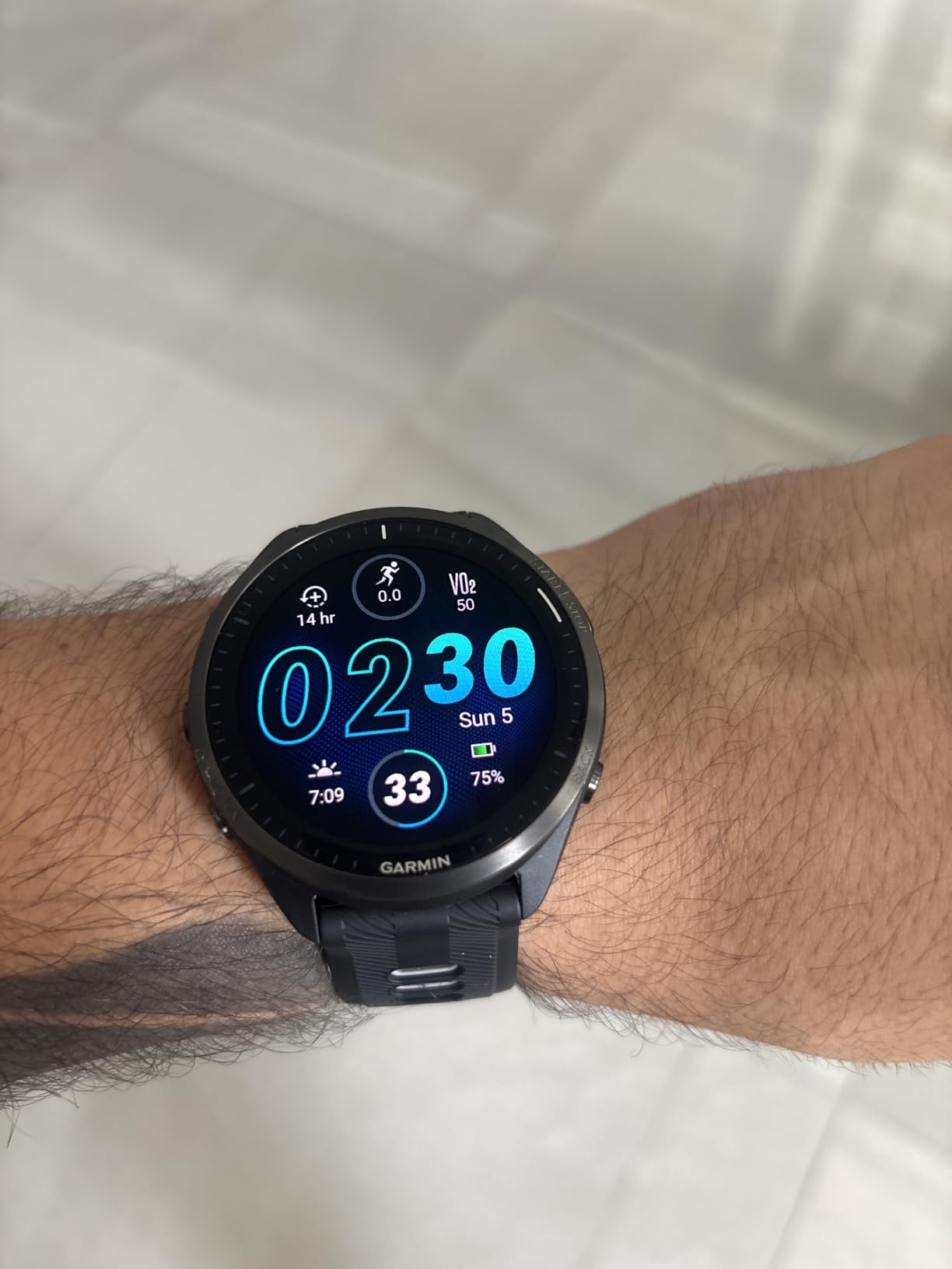 Garmin Forerunner® 965, Running Smartwatch, 47mm, Black/Powder Gray customer photo 1