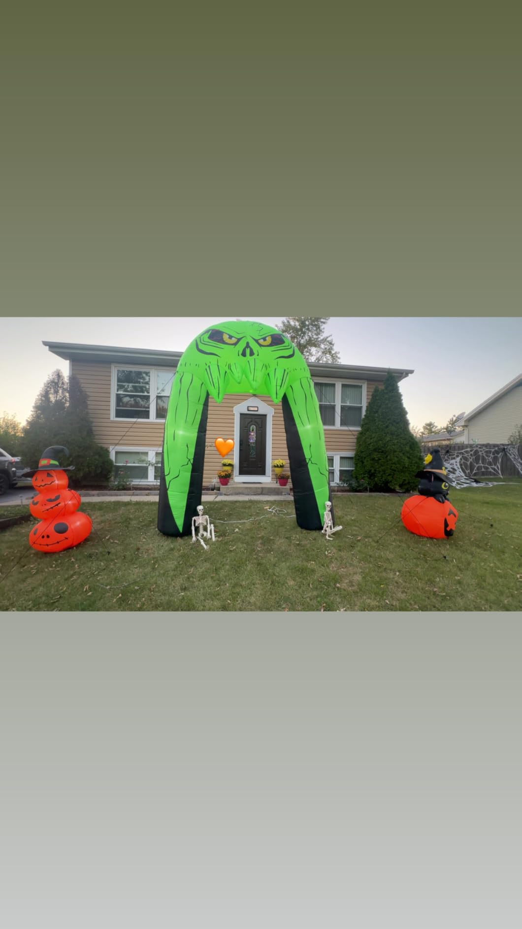 COMIN 10 FT Halloween Inflatables Archway Outdoor Decorations Blow Up Yard Monster Mouth Archway with Built-in LEDs for Indoor Party Garden Lawn Decor customer photo 2