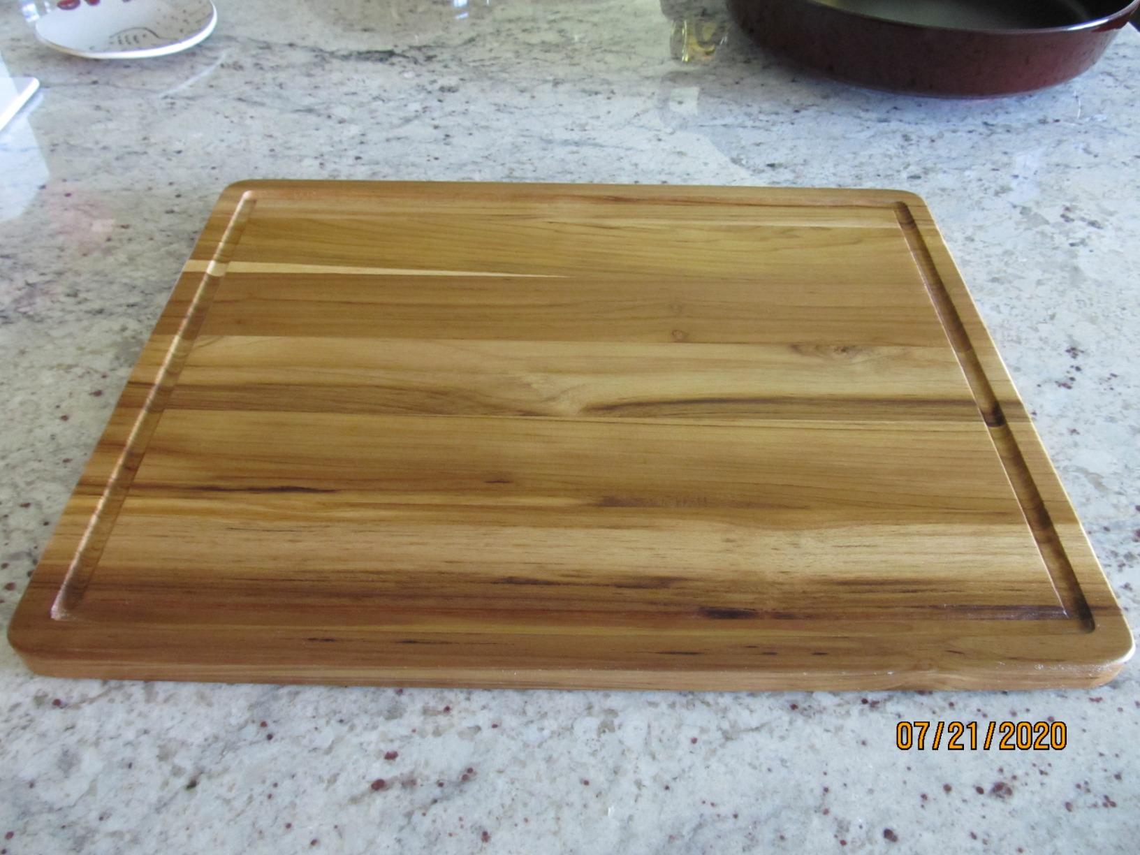 XL Acacia End Grain Wood Cutting Board (20x15x1.5in) Acacia Wooden Cutting Board, Butcher Block, Chopping Board - Reversible Multipurpose For Kitchen with Juice Groove, Cracker Holder & Inner Handles. customer photo 1
