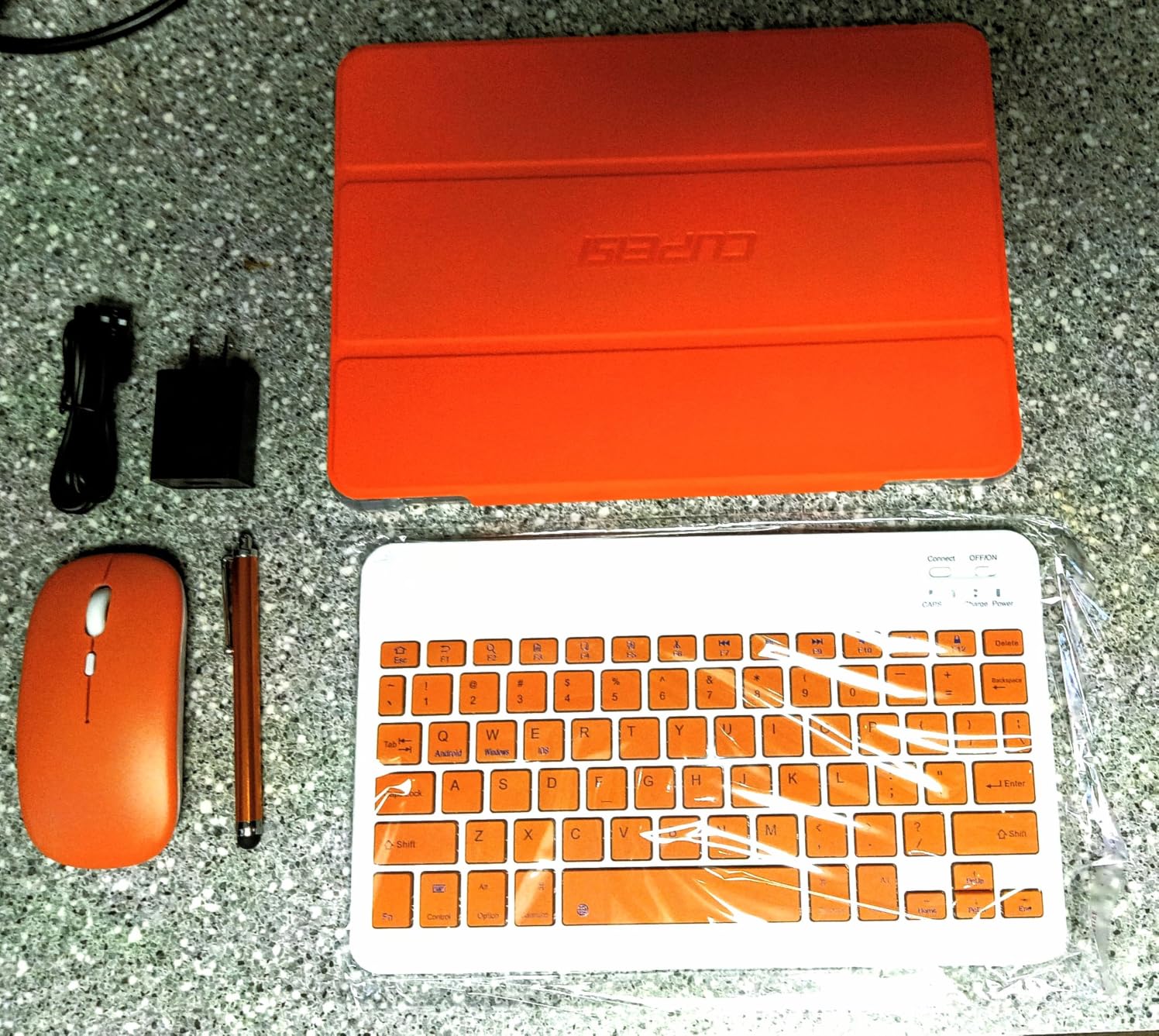 CUPEISI Android 16 Tablet 10 Inch, 20GB RAM+128GB ROM/2TB Expandable, 2.0GHz Octa-core Processor, 1280*800 HD Screen, 5G WiFi6 BT 5.0, 2 in 1 Tablets with Keyboard Case Mouse Stylus, Widevine L1 Black customer photo 2