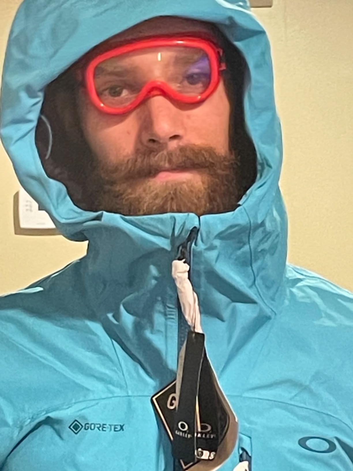 Oakley Mens Oakley Unbound Gore-tex Shell Jacket customer photo 1
