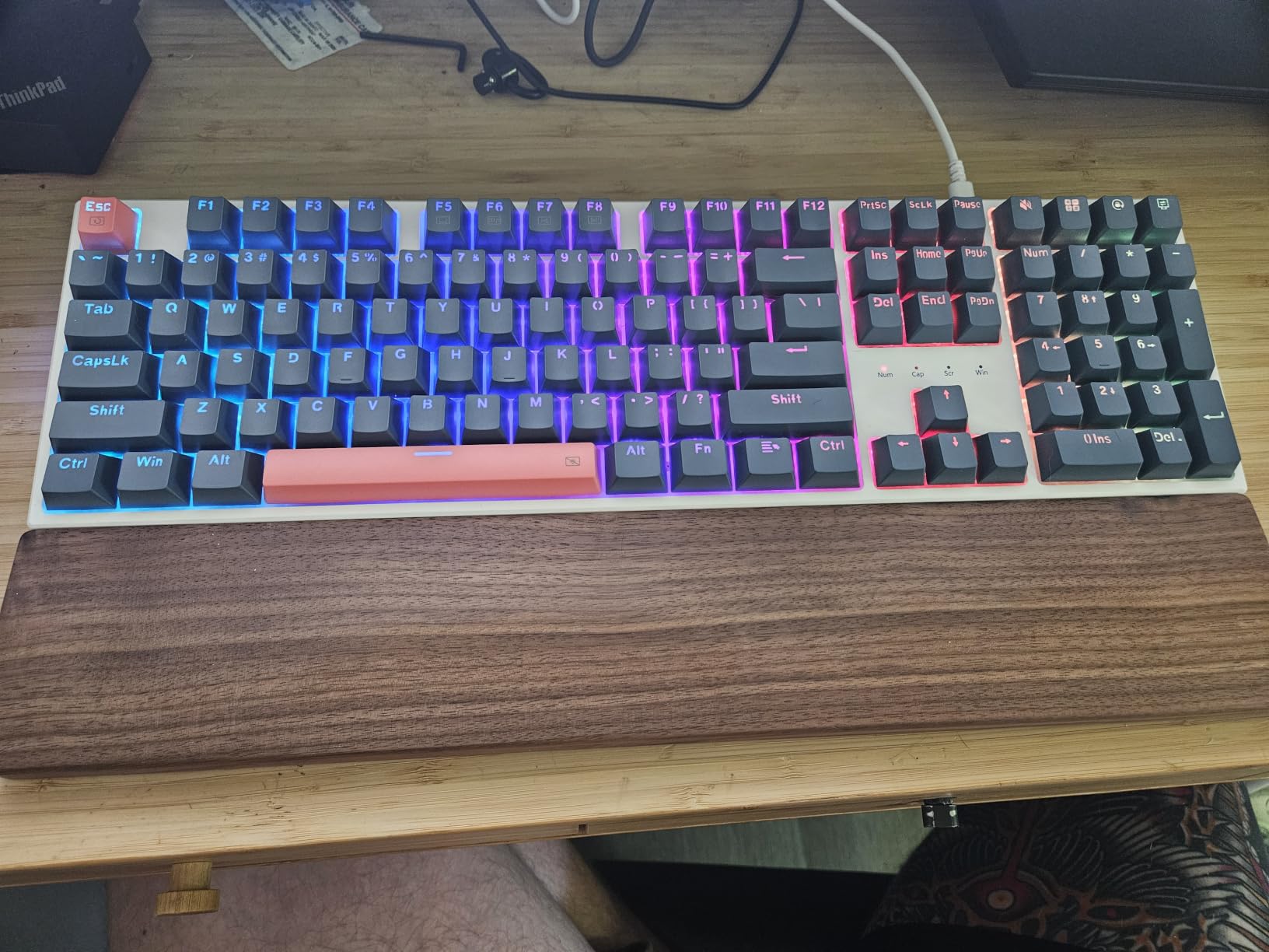 Redragon K668 108-Key Hot-Swap Wired RGB Gaming Keyboard, Extra 4 Hotkeys customer photo 2