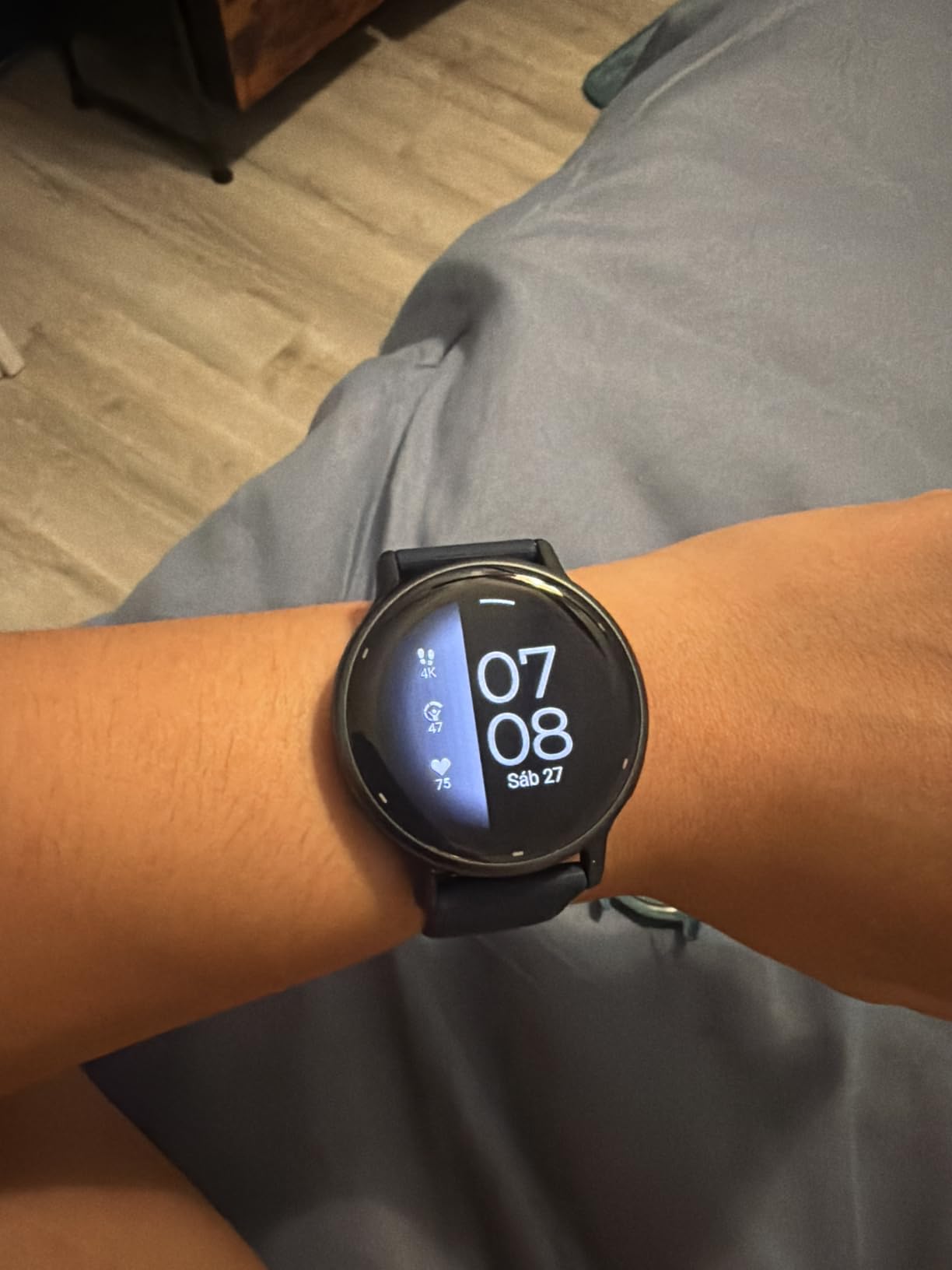 Garmin vívoactive® 5, Health & Fitness GPS Smartwatch, 42mm, Black customer photo 1