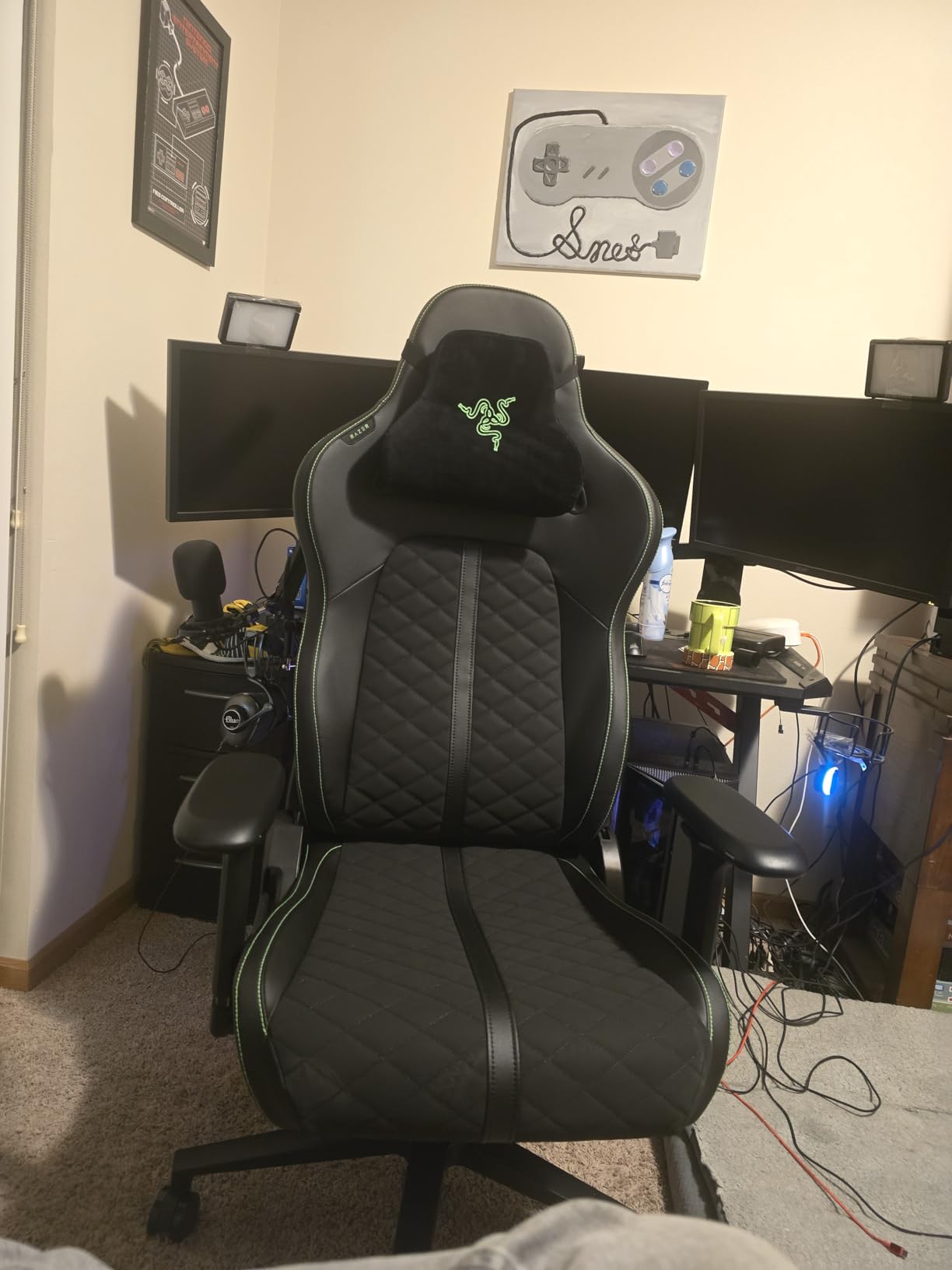 Razer Enki Gaming Chair, Built-in Lumbar Arch, All-Day Comfort, Black customer photo 2