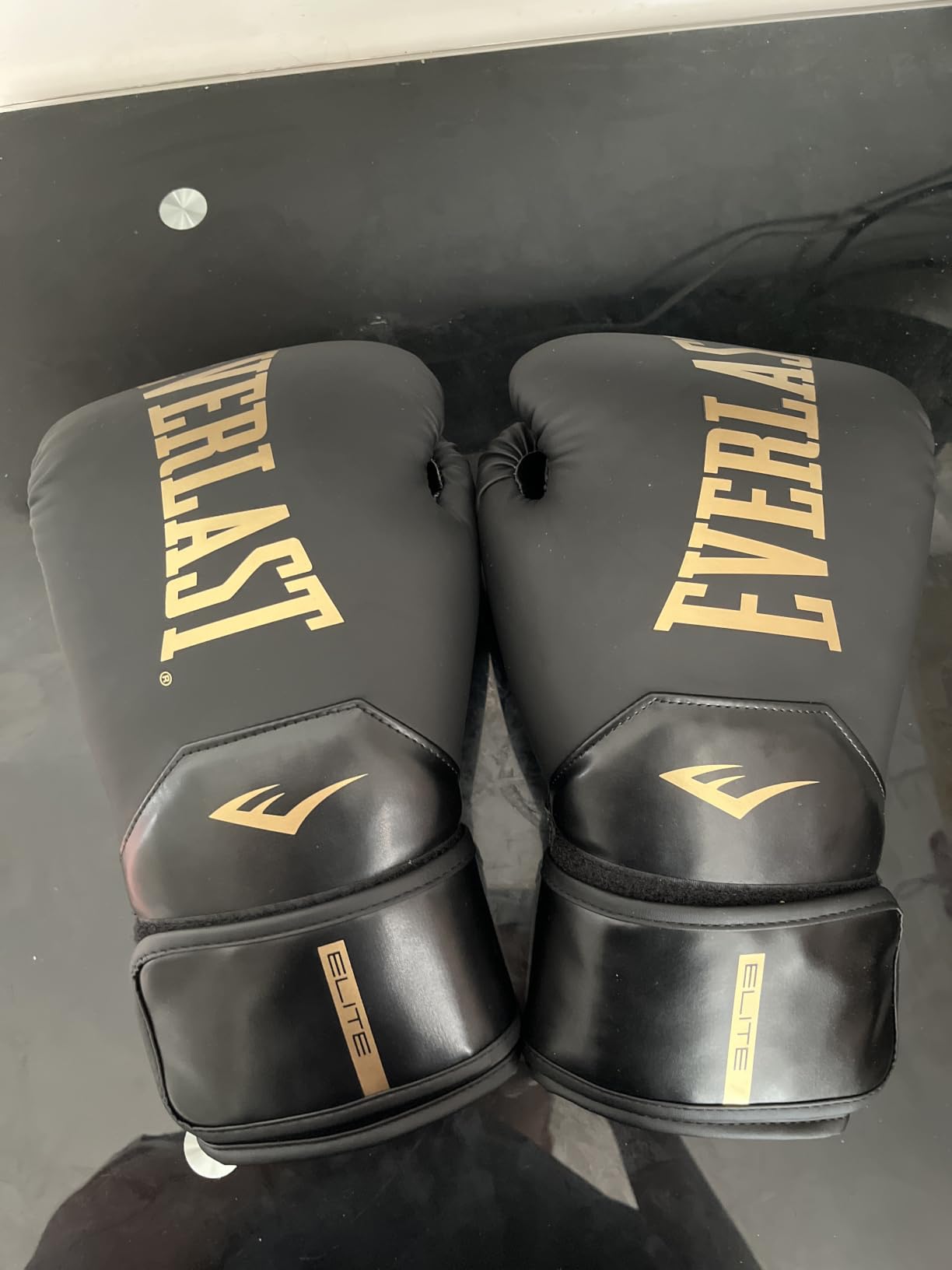 Everlast Elite 2 Boxing Gloves customer photo 2