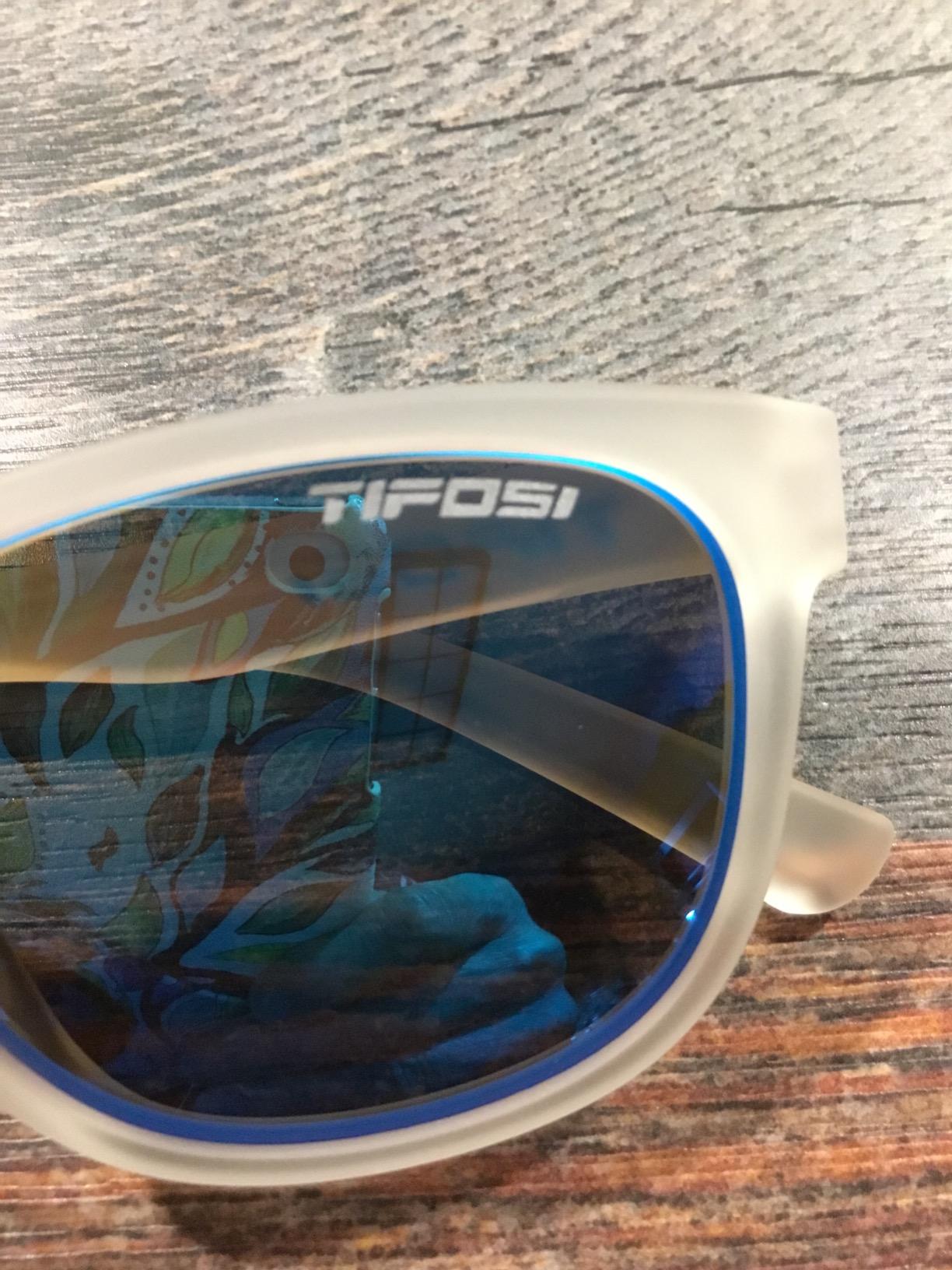 Tifosi Swank Lifestyle Sunglasses - Running, Cycling & Golf customer photo 1