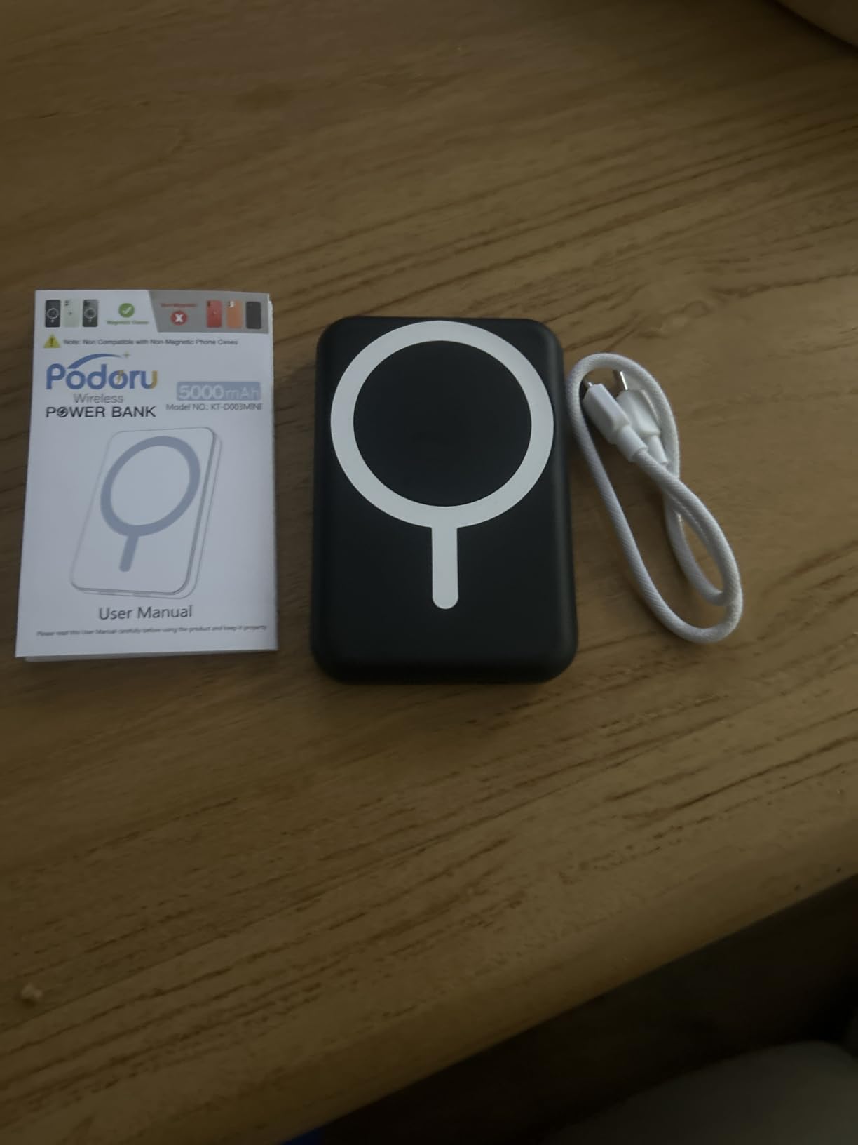 podoru for MagSafe Power Bank 5000mAh, Ultra-Slim Magnetic Portable Charger customer photo 2