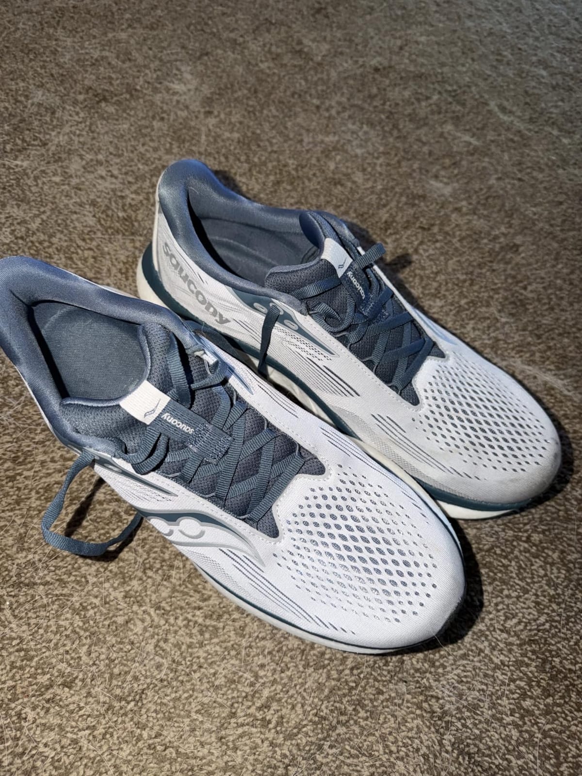 Saucony Men's Ride 18 Sneaker customer photo 2