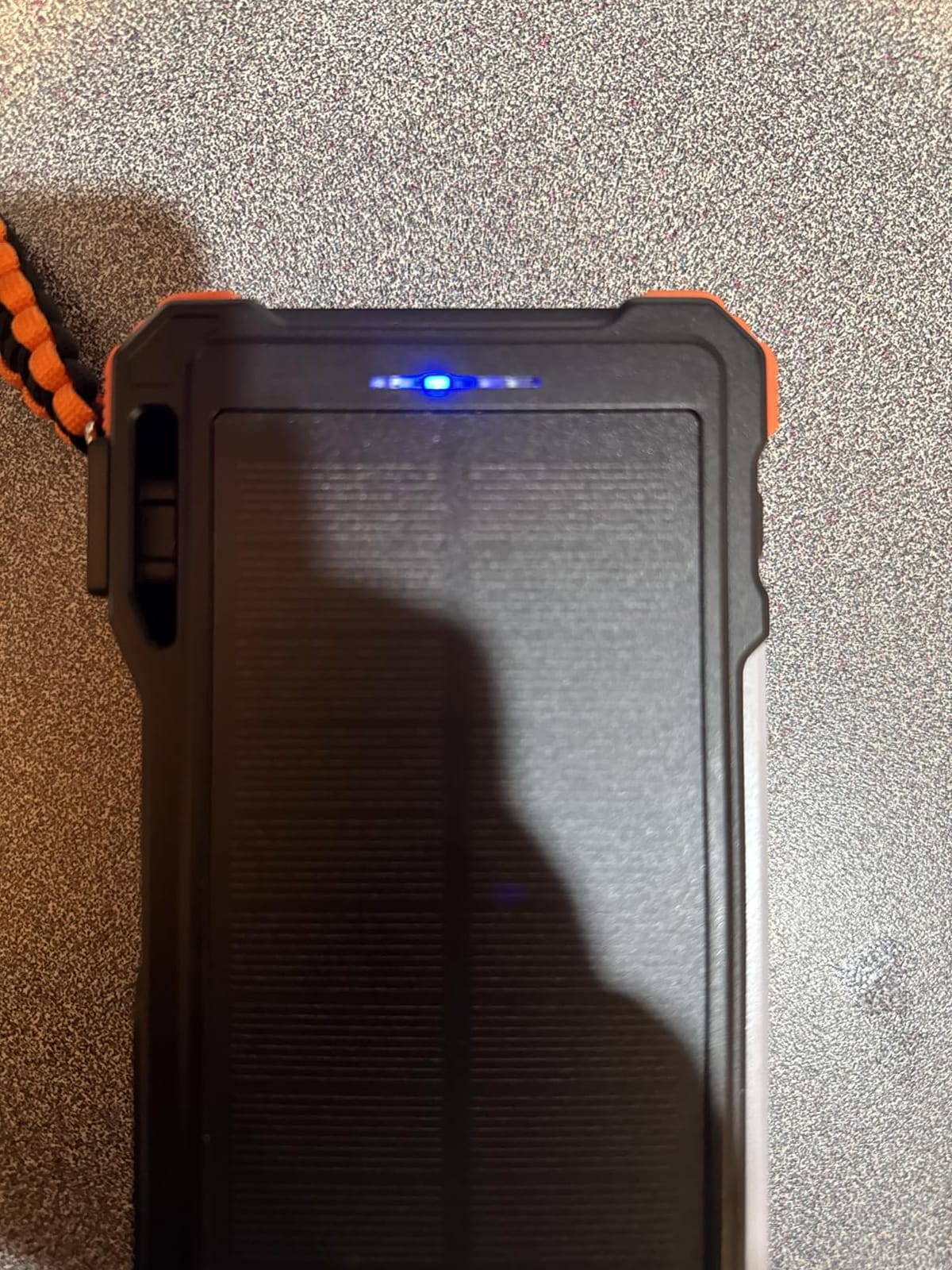 BLAVOR Solar Power Bank 20000mAh, Wireless Charger for Phones & Apple Watch customer photo 1