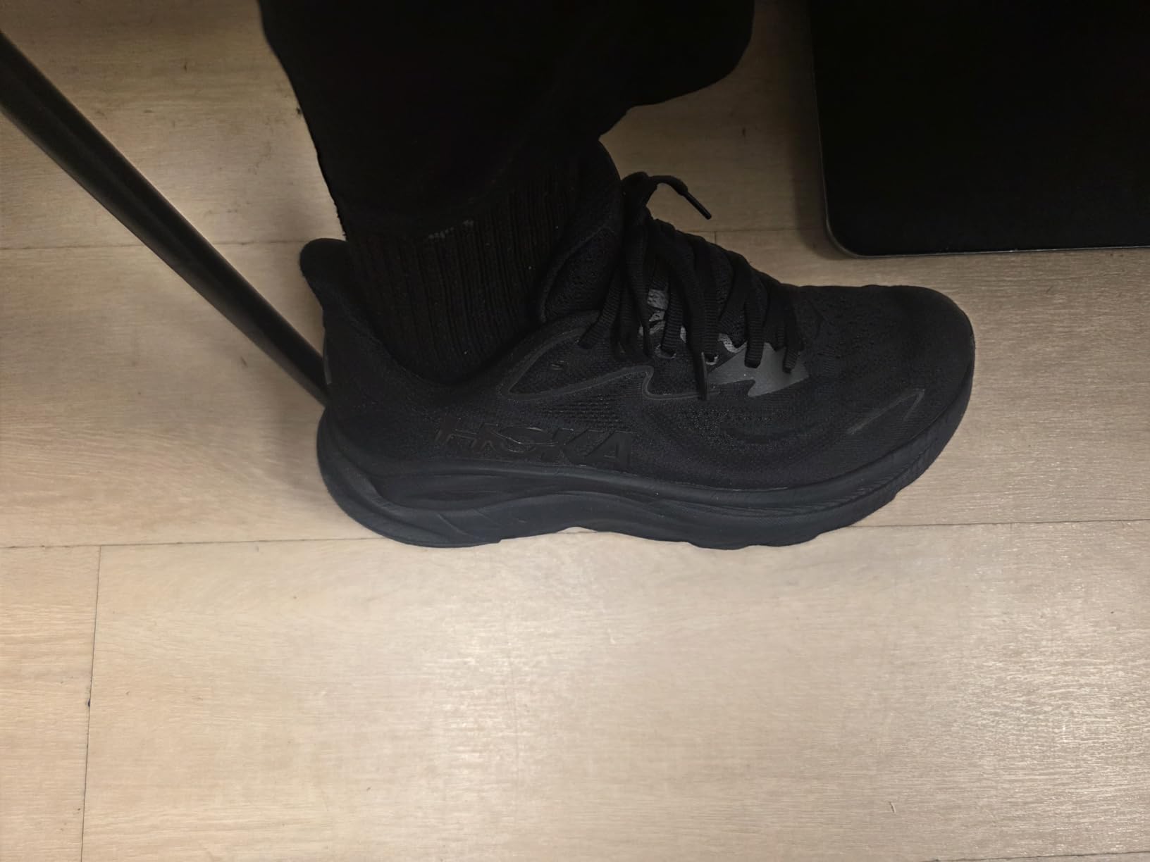 Hoka Mens Clifton 10 customer photo 1