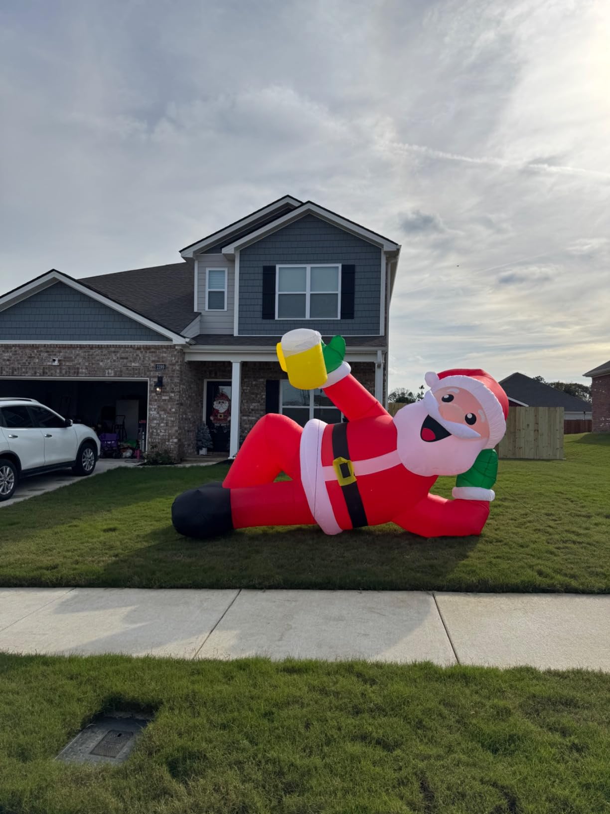 EAONE 12FT Christmas Inflatable Outdoor Decoration, Christmas Blow Ups Yard Decorations Giant Inflatable Santa Claus Lying Flat with Built-in LED Lights for Yard, Garden, Lawn, Home Xmas Holiday Decor customer photo 2