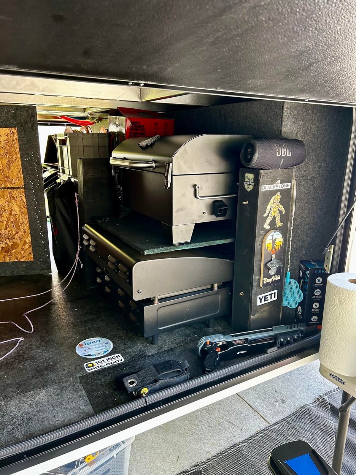 Pit Boss 150 Wood Pellet Grill & Smoker with Flame Broiler 256-Sq. In. Cooking Space, 180°F to 500°F Temperature Range, 7 lb. Pellet Hopper, for Tailgating, Camping, or Travel, Black customer photo 1