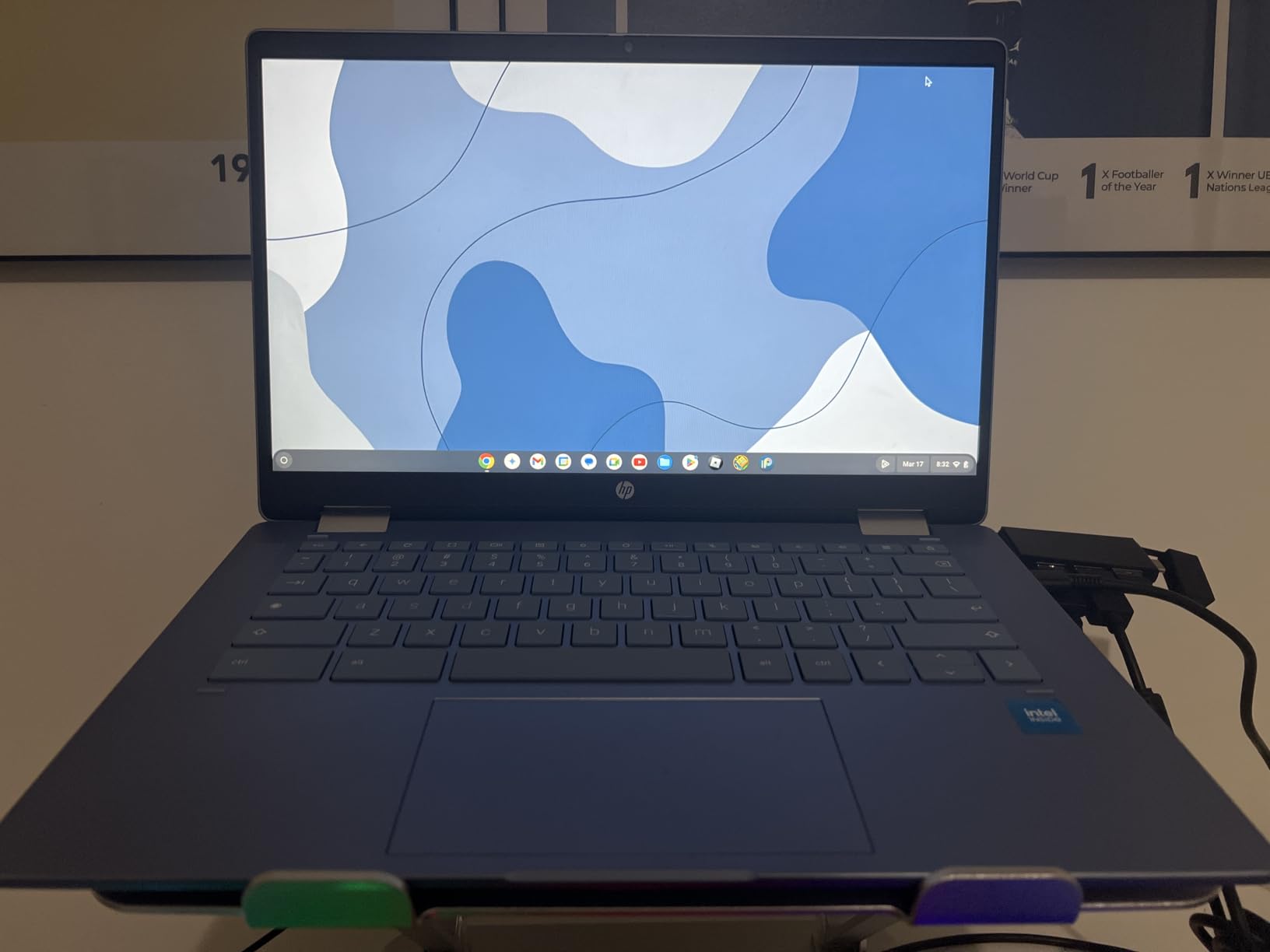 HP 14 2-in-1 Chromebook 14in FHD Intel CPU 4GB 64GB Storage (14b-Renewed) customer photo 2