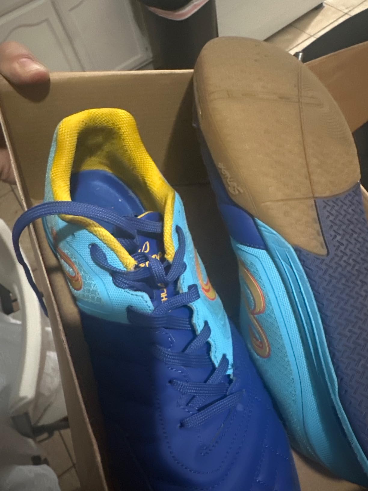 SENDA Ushuaia Club 2.0 Indoor Soccer, Court, and Futsal Shoes, Unisex, Adult and Youth Sizes customer photo 2