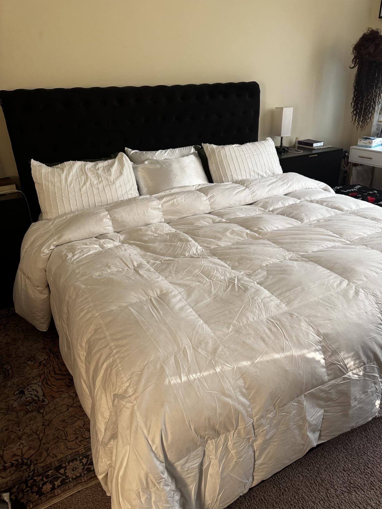 L LOVSOUL Goose Feather Down Fiber Comforter Queen,All Season Duvet Insert customer photo 1