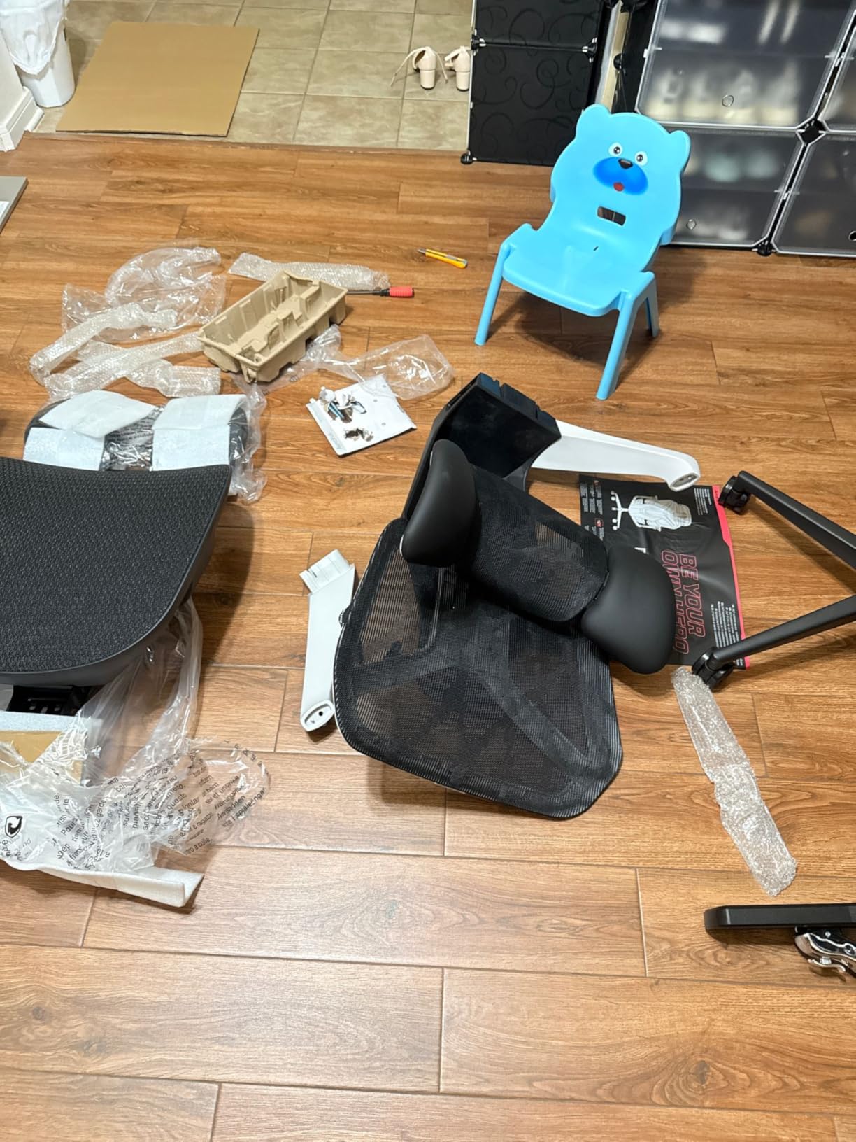 AutoFull G7 Gaming Chair - 3-Zone Lumbar, 22-Point Adjustment, Breathable Mesh, Custom Backplate, 720° Armrests, BIFMA Certified Ergonomic, 140° Recline, IGR Certified, Niko Endorsed - Purple customer photo 2