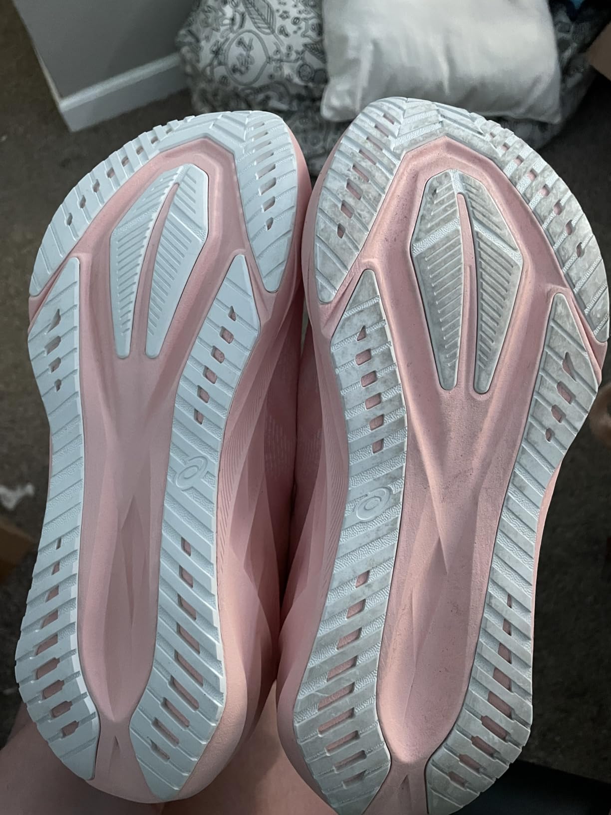 ASICS Women's NOVABLAST 5 TR Running Shoes customer photo 2