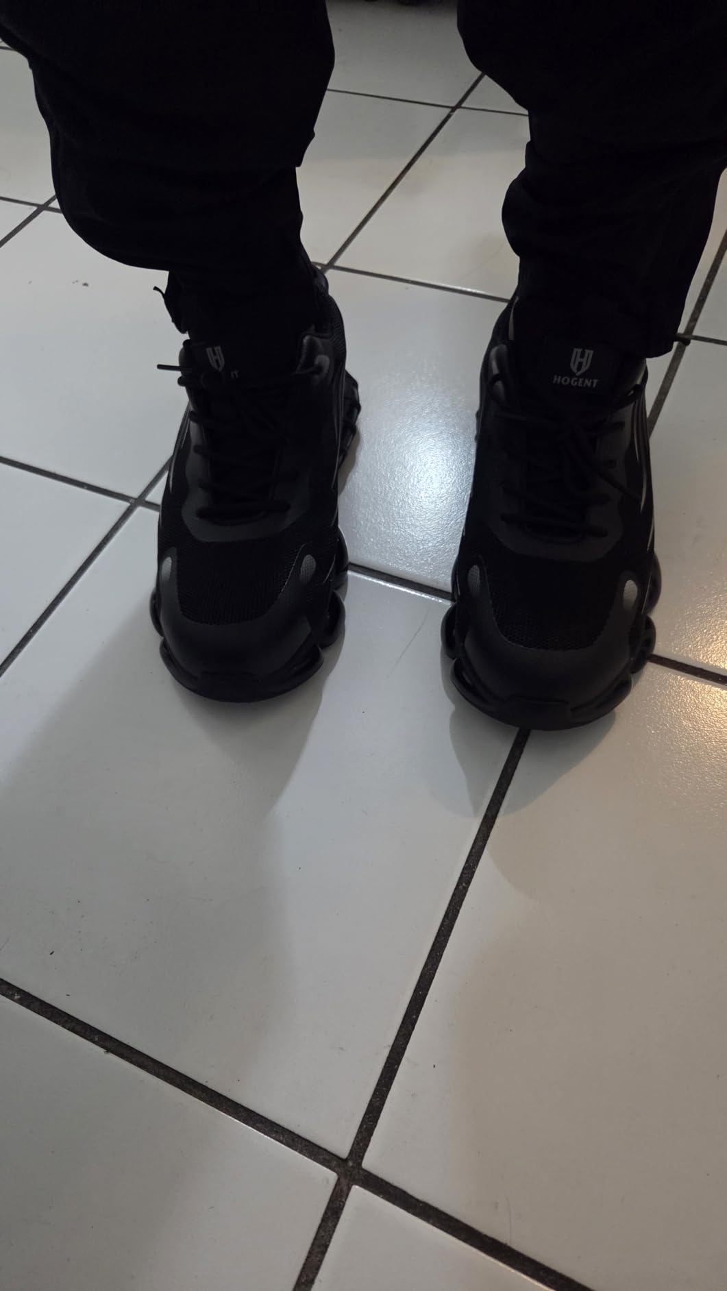 Hogent Steel Toe Shoes for Men, Cushioned Safety Work Sneakers customer photo 1