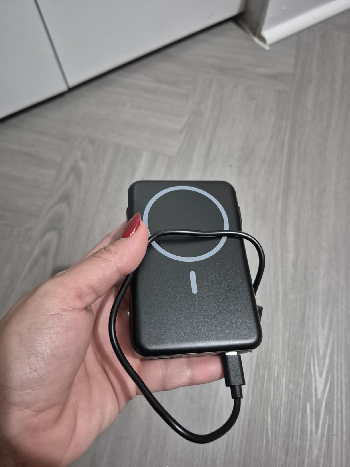 Magnetic Portable Charger 10000mAh, 20W Power Bank with Built in Cable customer photo 2
